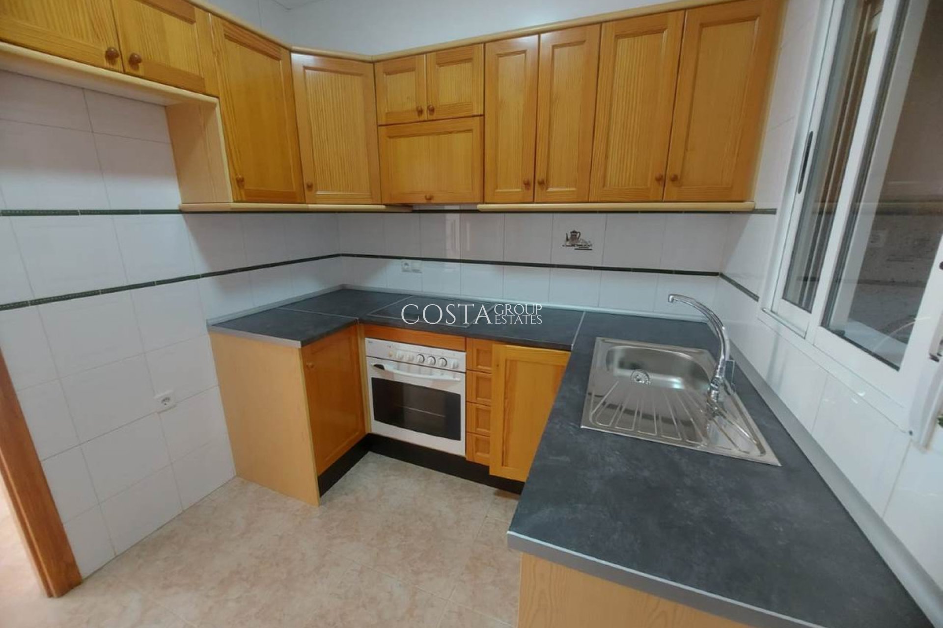 Herverkoop - Villa -
Algorfa - Algorfa Centro