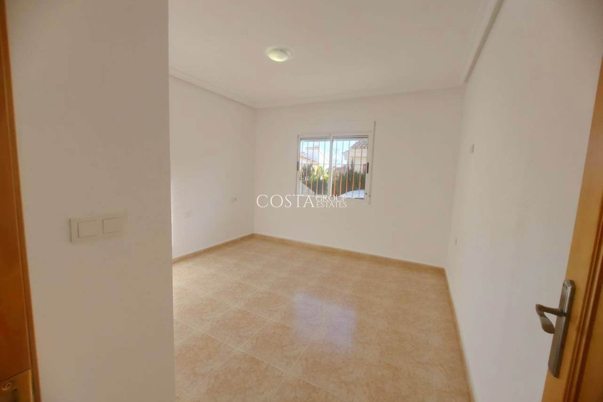 Herverkoop - Villa -
Algorfa - Algorfa Centro