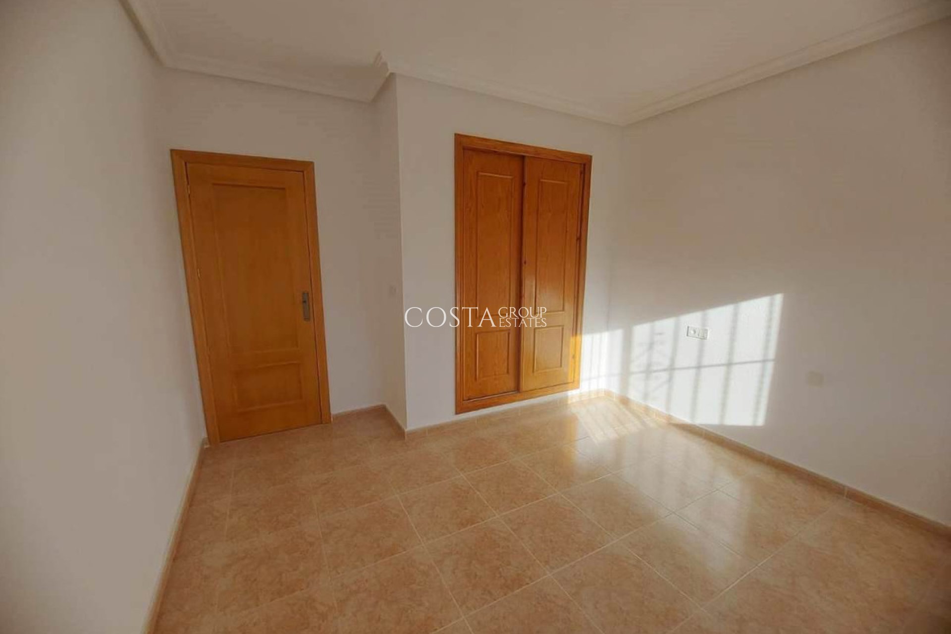 Herverkoop - Villa -
Algorfa - Algorfa Centro