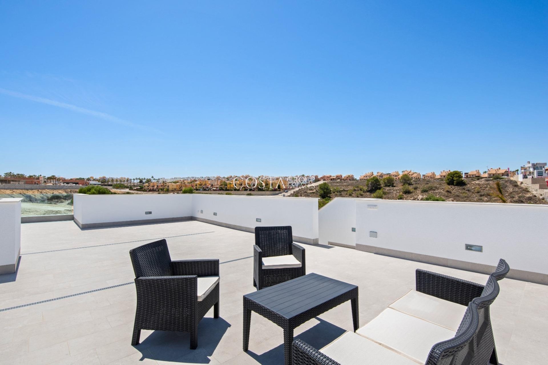 Herverkoop - Villa -
Algorfa - Algorfa Centro