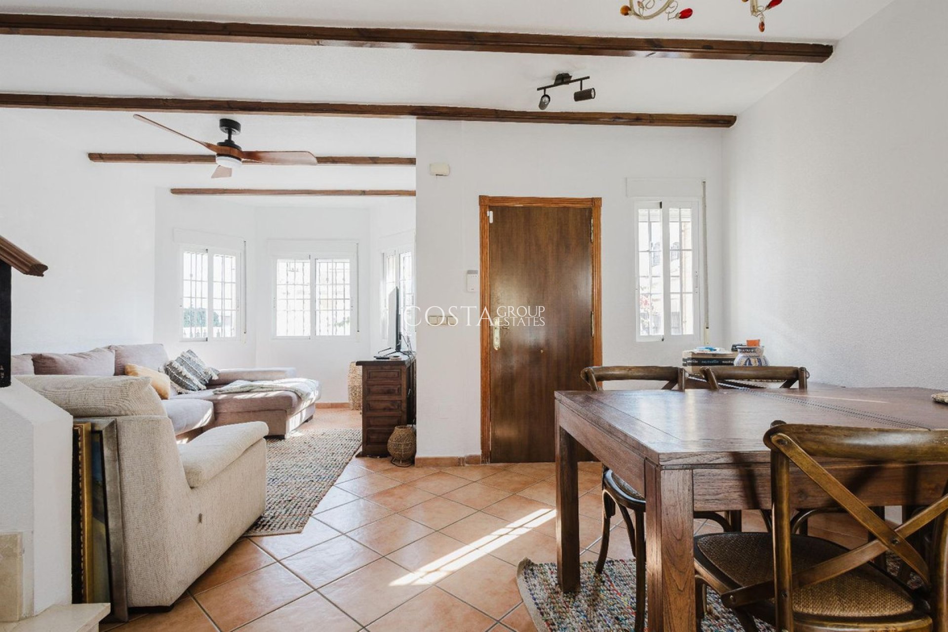 Herverkoop - Villa -
Algorfa - Algorfa Centro