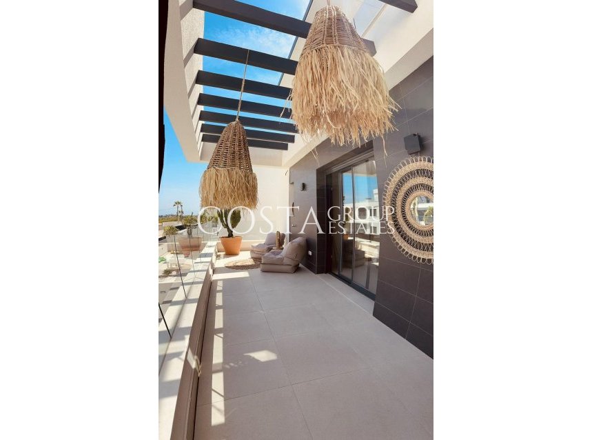 Herverkoop - Villa -
Algorfa - La Finca Golf