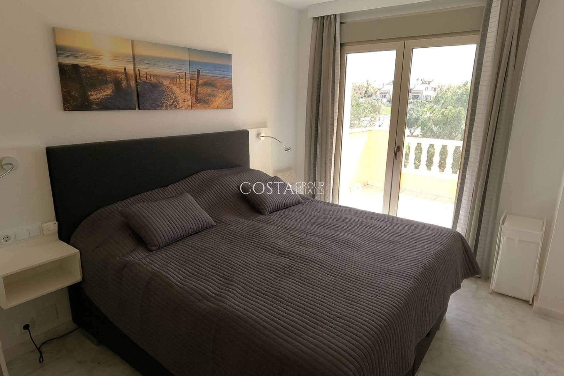 Herverkoop - Villa -
Algorfa - La Finca Golf