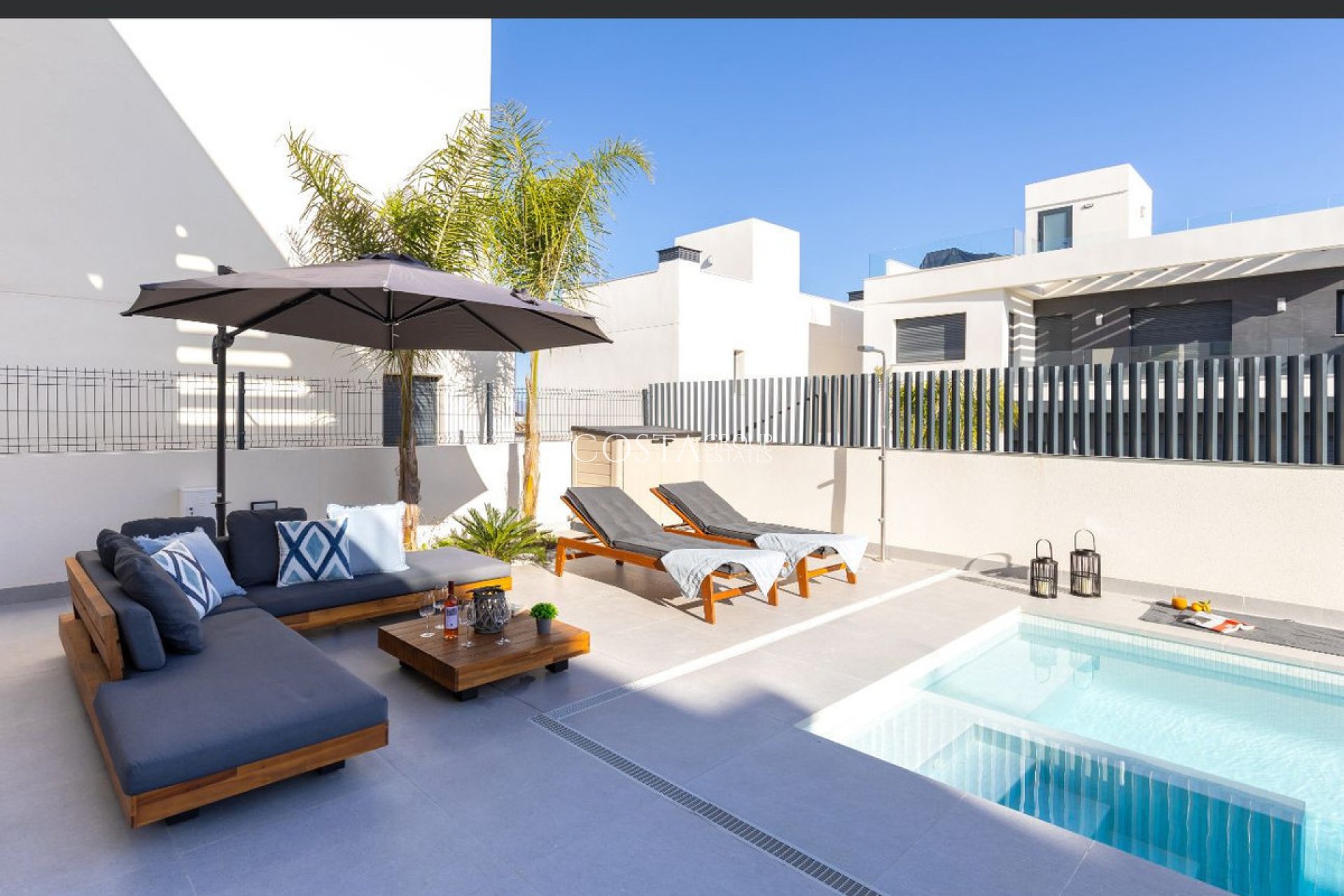 Herverkoop - Villa -
Algorfa - La Finca Golf