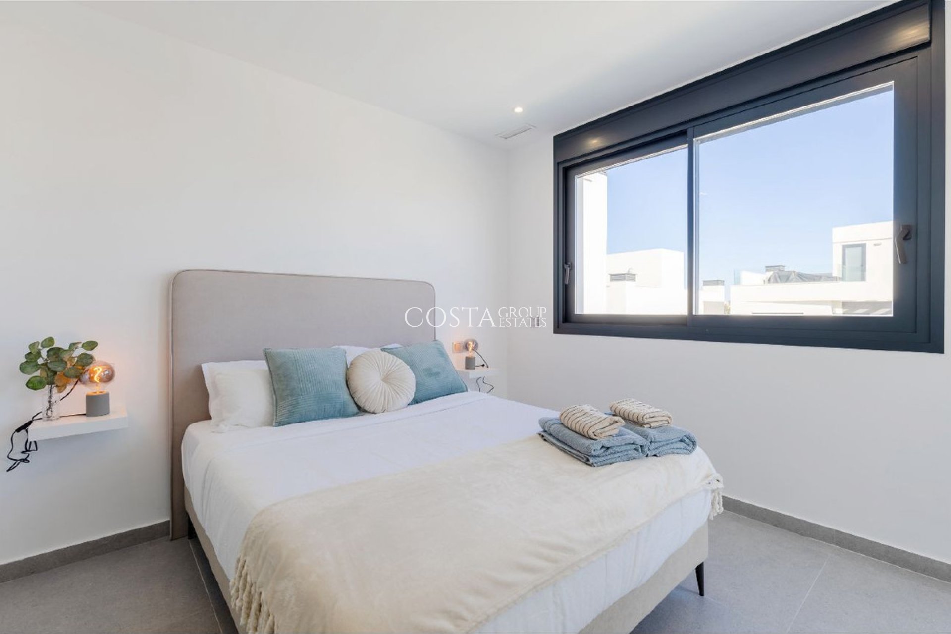 Herverkoop - Villa -
Algorfa - La Finca Golf