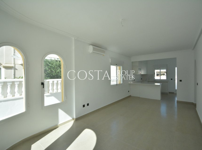 Herverkoop - Villa -
Algorfa - Lo Crispin