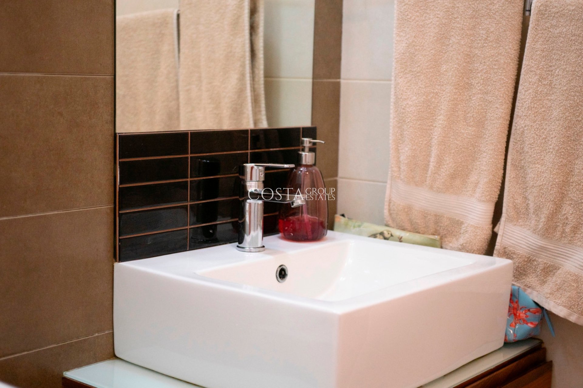 Herverkoop - Villa -
Algorfa - Lo Crispin