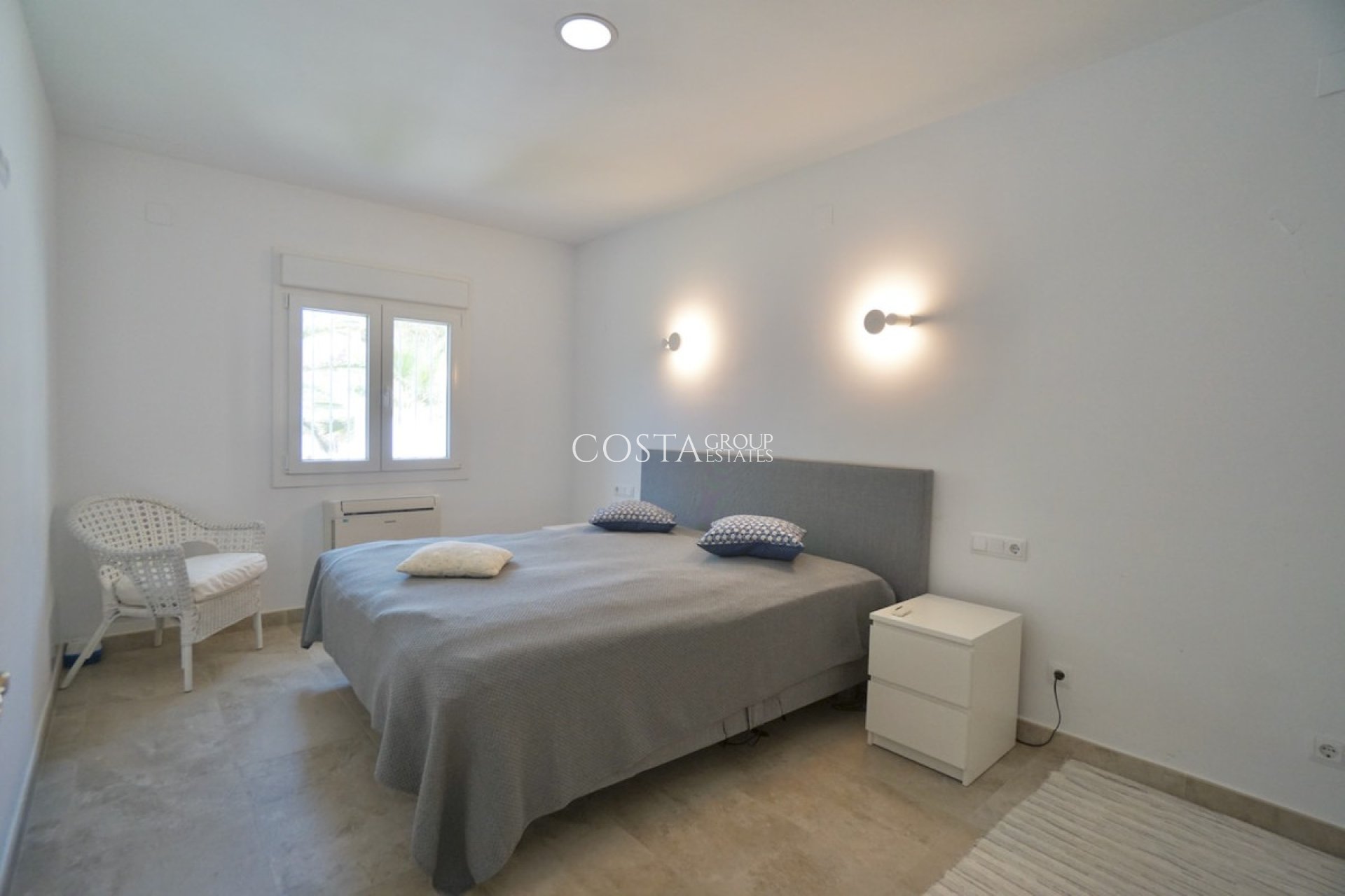 Herverkoop - Villa -
Algorfa - Montemar