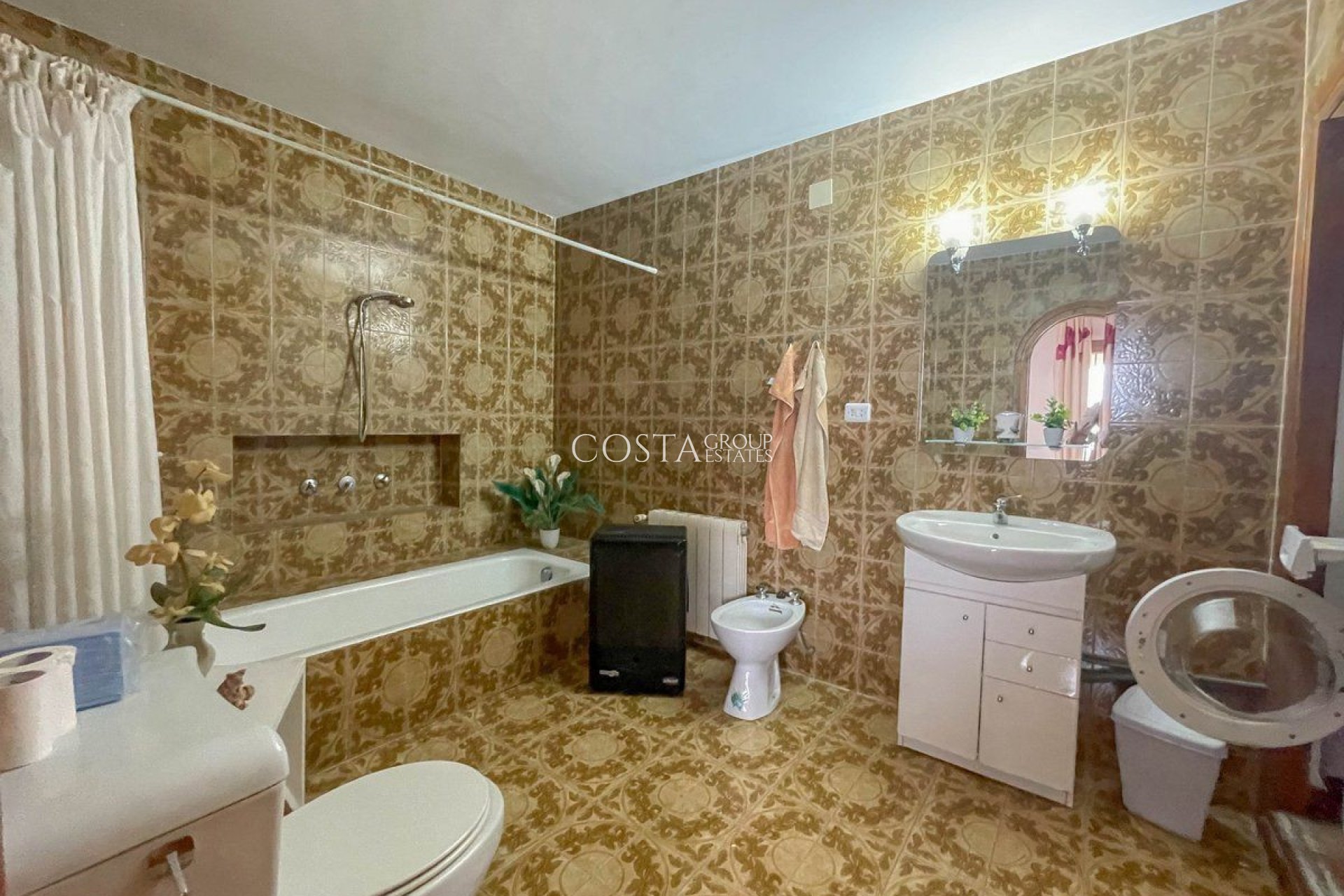 Herverkoop - Villa -
Algorfa - Montemar