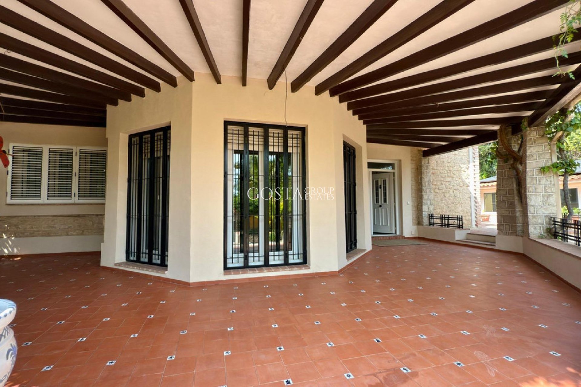 Herverkoop - Villa -
Alicante - Alicante Centro