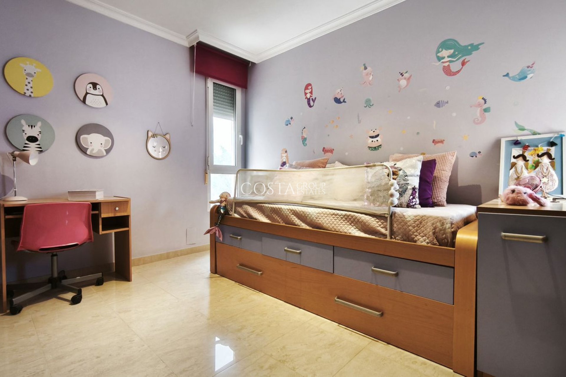 Herverkoop - Villa -
Alicante - Alicante Centro