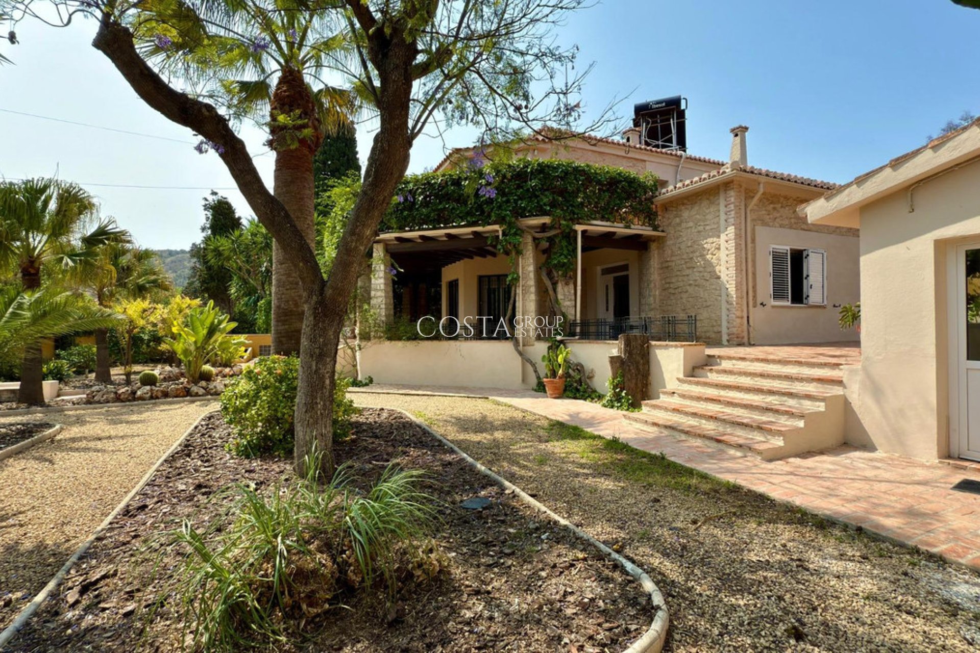 Herverkoop - Villa -
Alicante - Alicante Centro