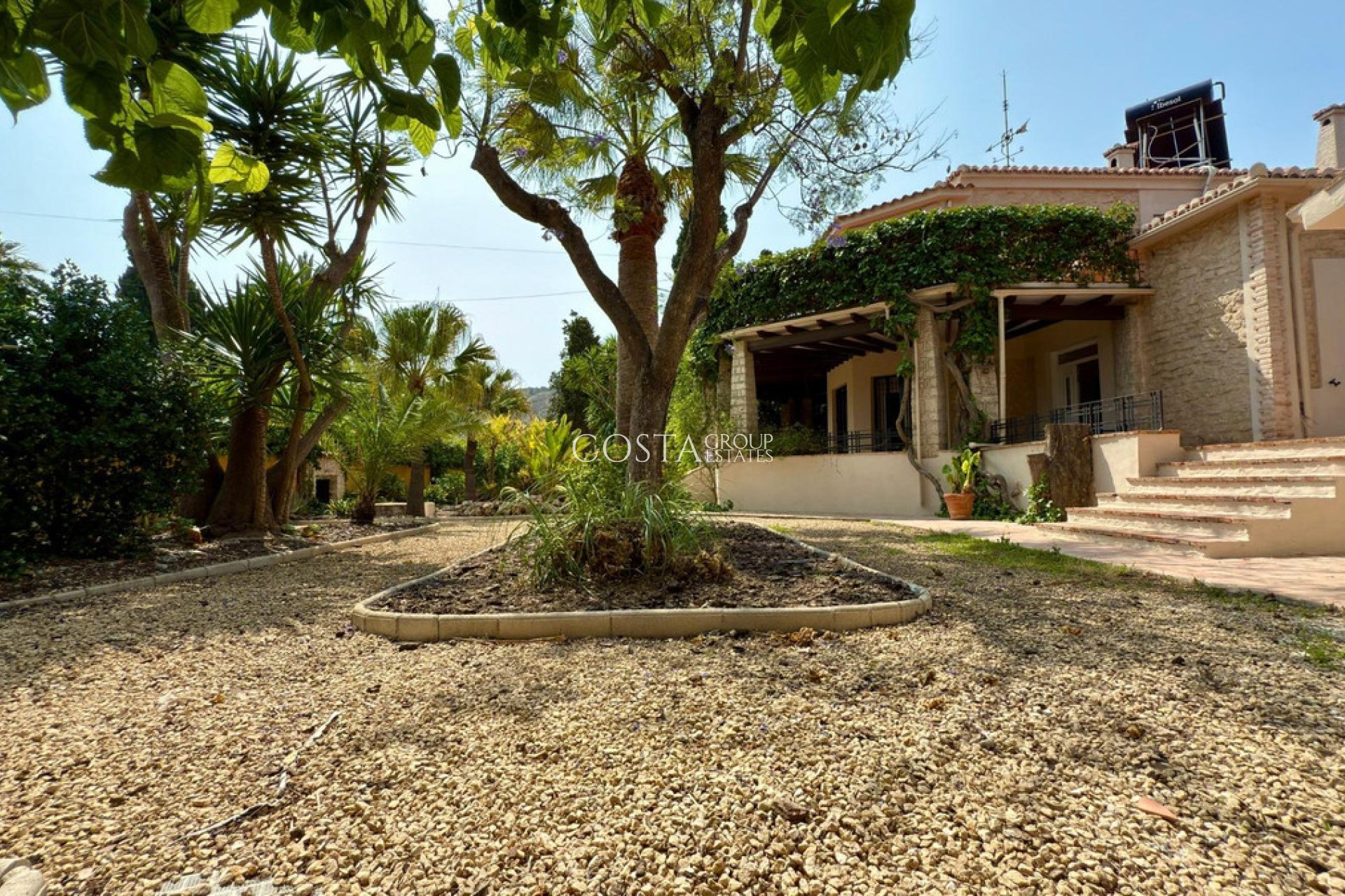 Herverkoop - Villa -
Alicante - Alicante Centro