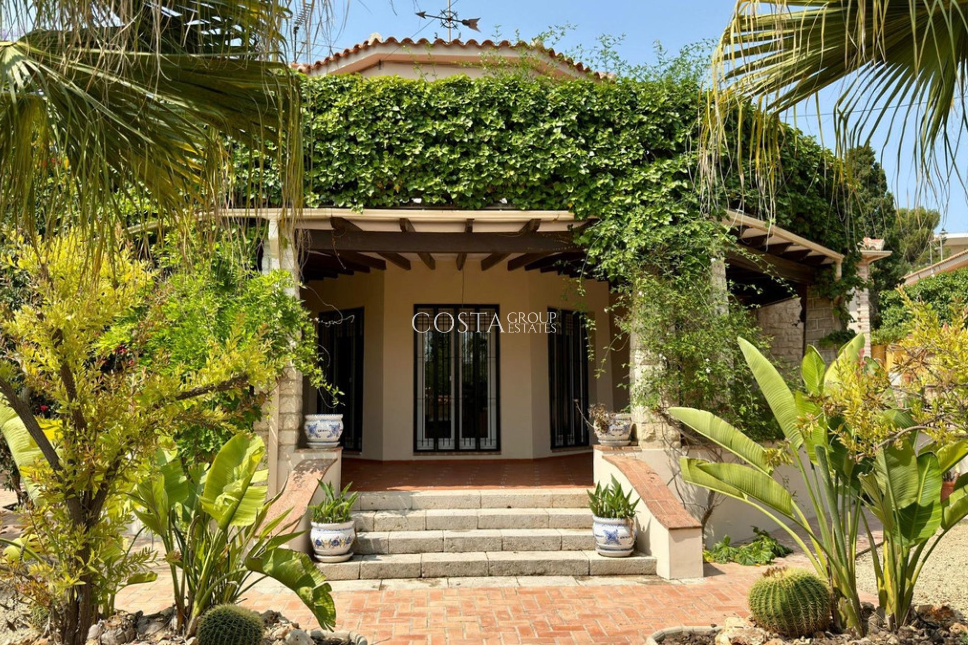 Herverkoop - Villa -
Alicante - Alicante Centro