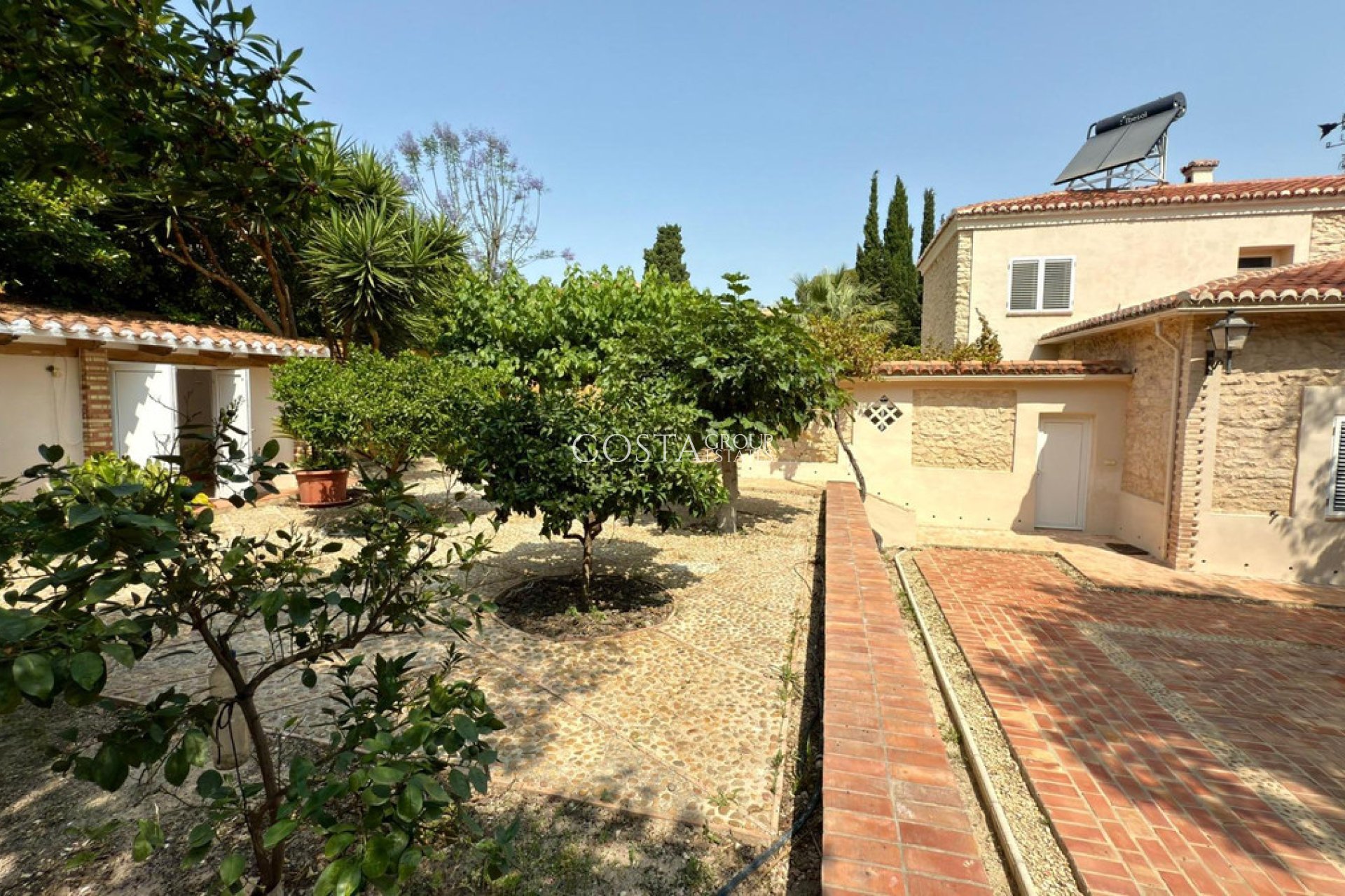 Herverkoop - Villa -
Alicante - Alicante Centro