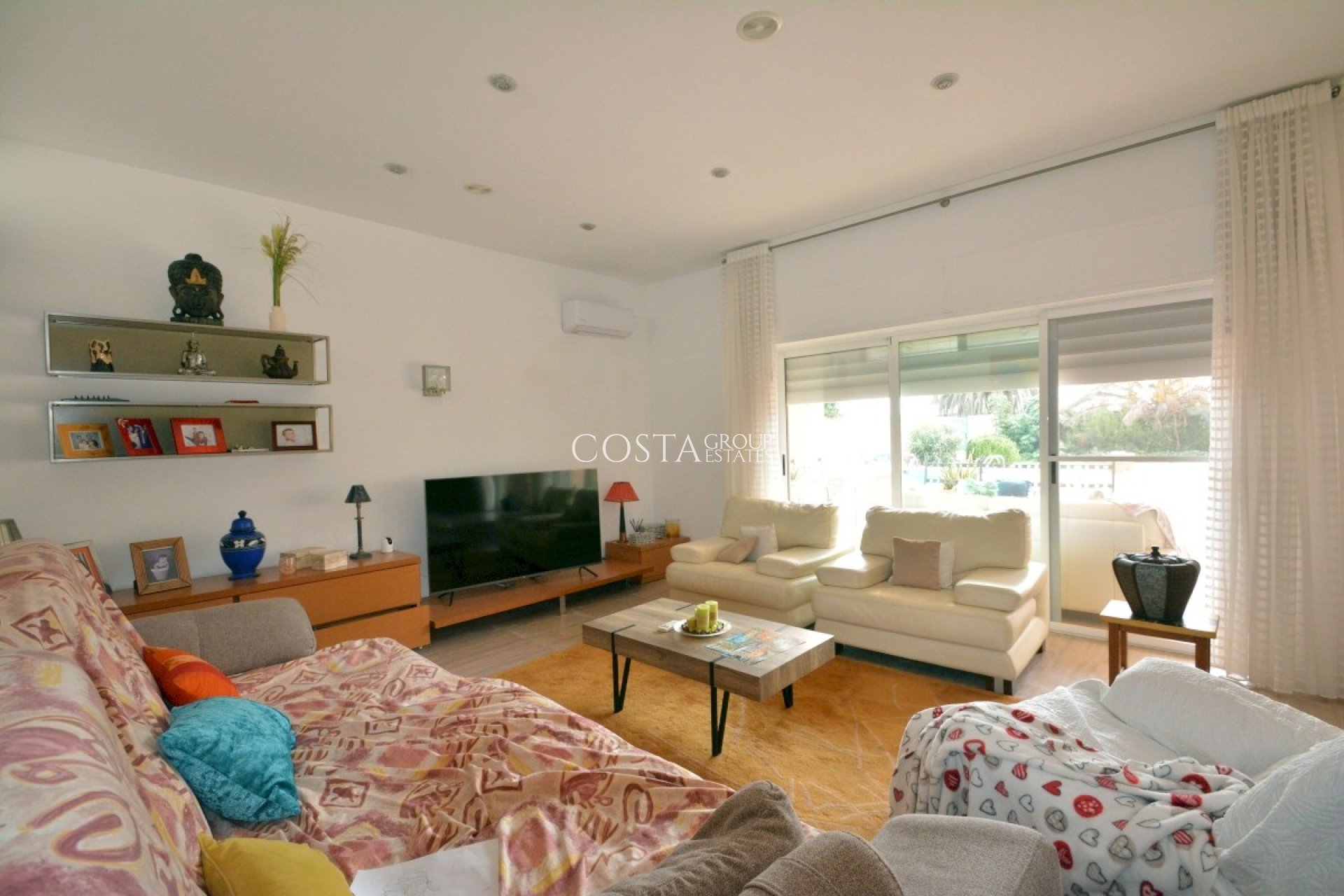 Herverkoop - Villa -
Almoradí - Almoradi Centro