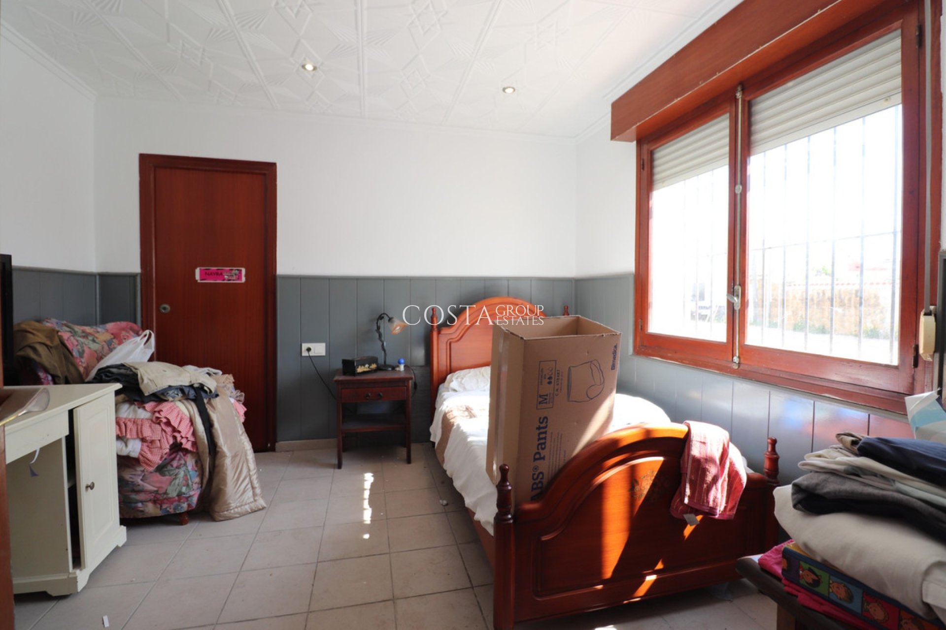 Herverkoop - Villa -
Almoradí - Heredades