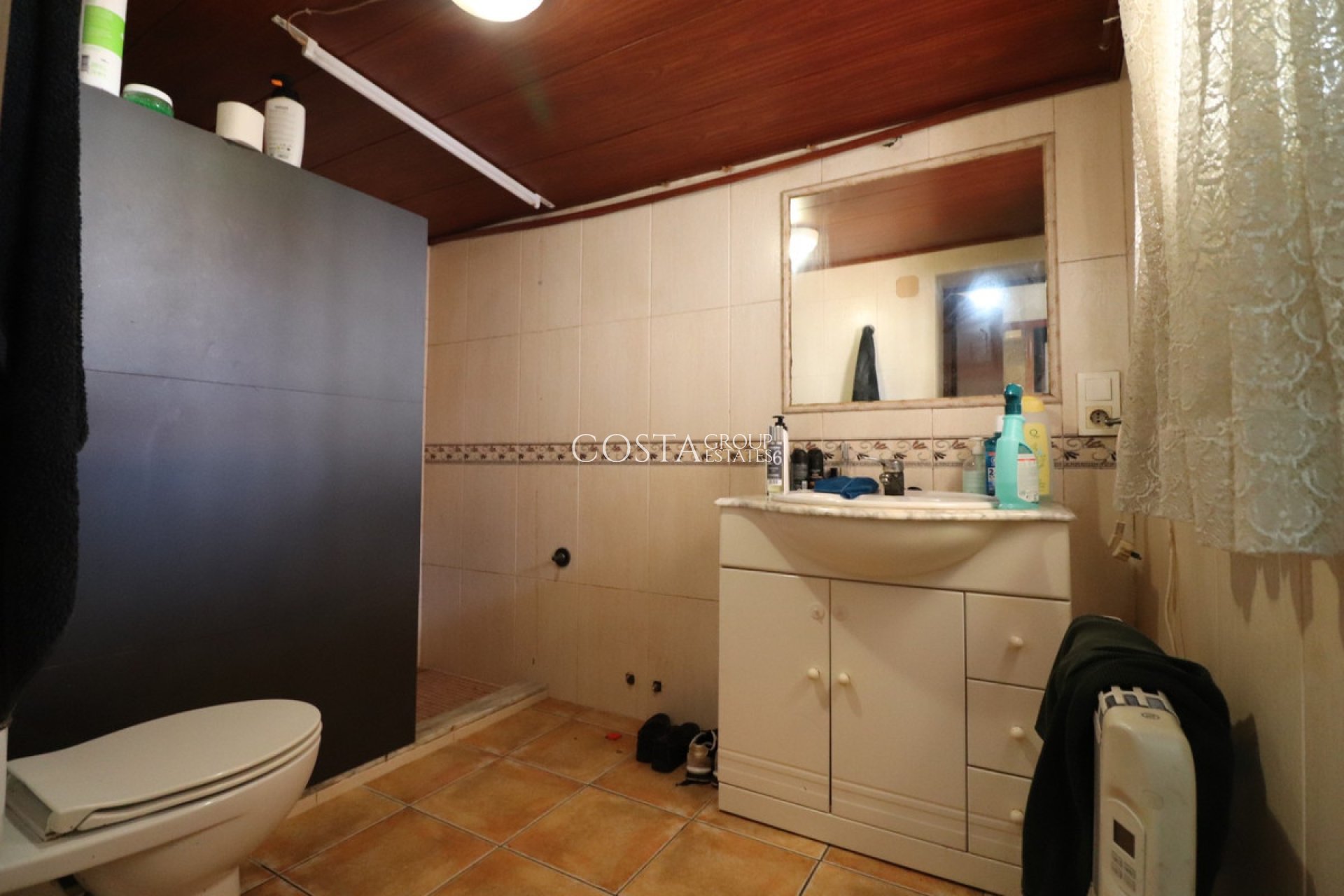 Herverkoop - Villa -
Almoradí - Heredades