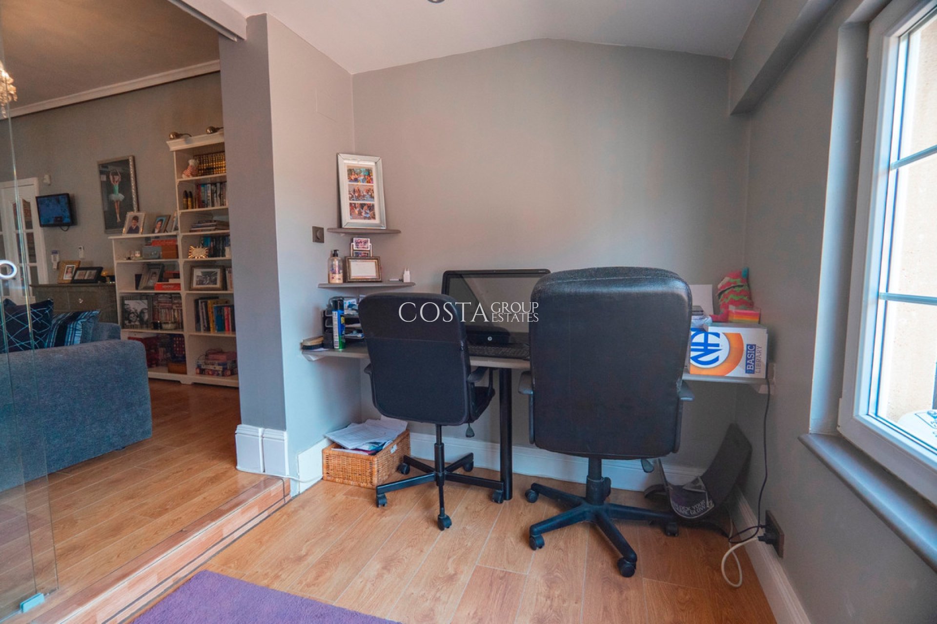 Herverkoop - Villa -
Almoradí - Heredades