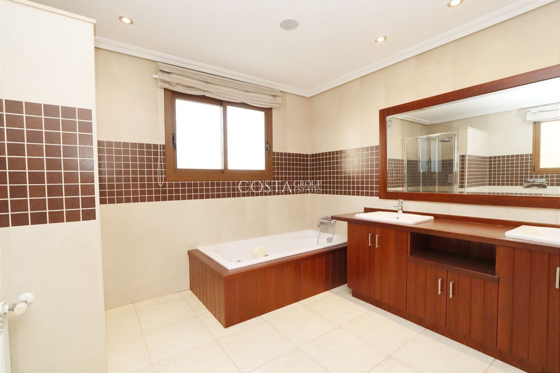 Herverkoop - Villa -
Altea - Altea Centro