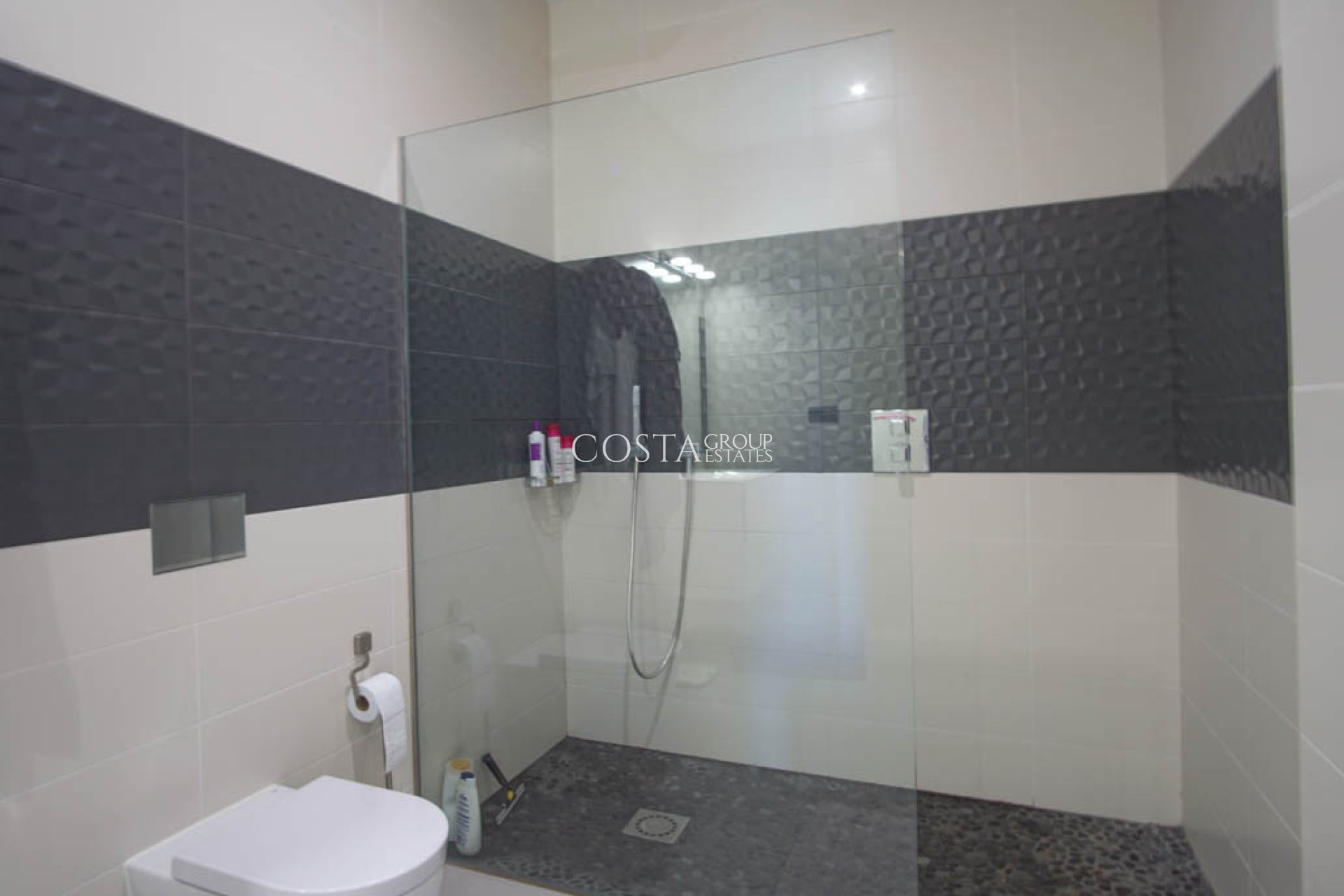 Herverkoop - Villa -
Altea - Altea Centro