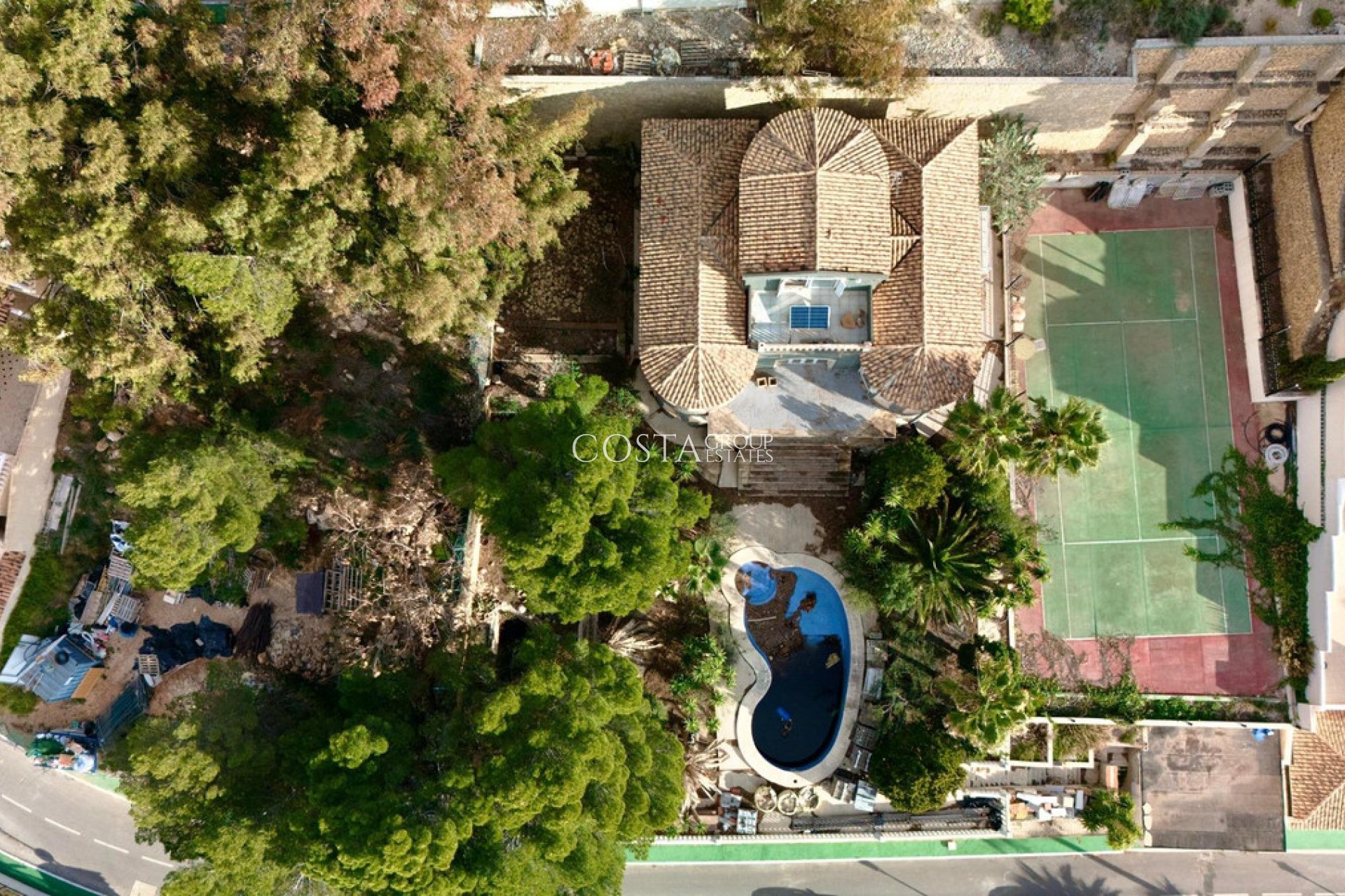 Herverkoop - Villa -
Altea - Altea Centro