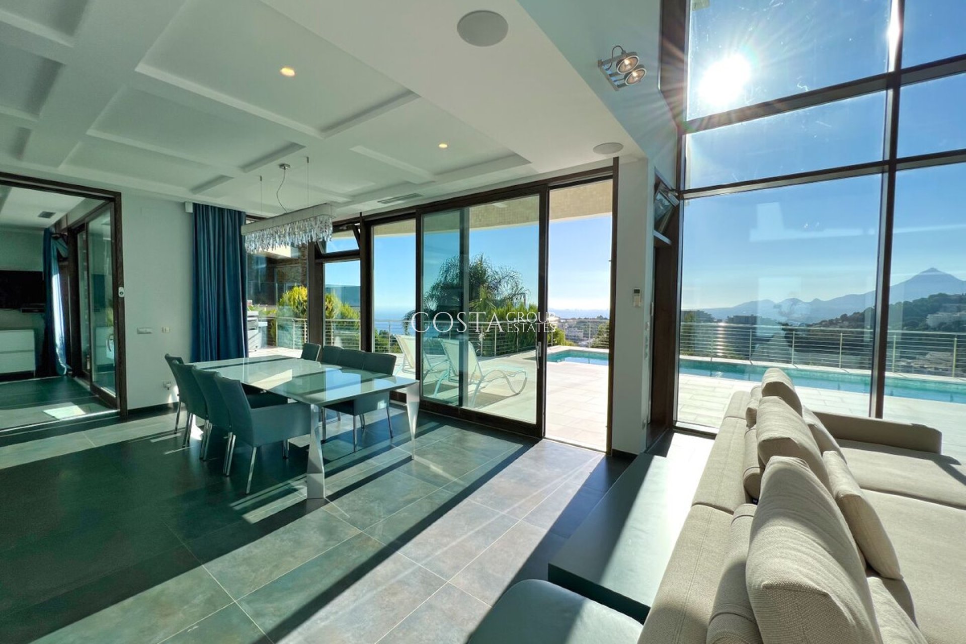 Herverkoop - Villa -
Altea - Altea Hills