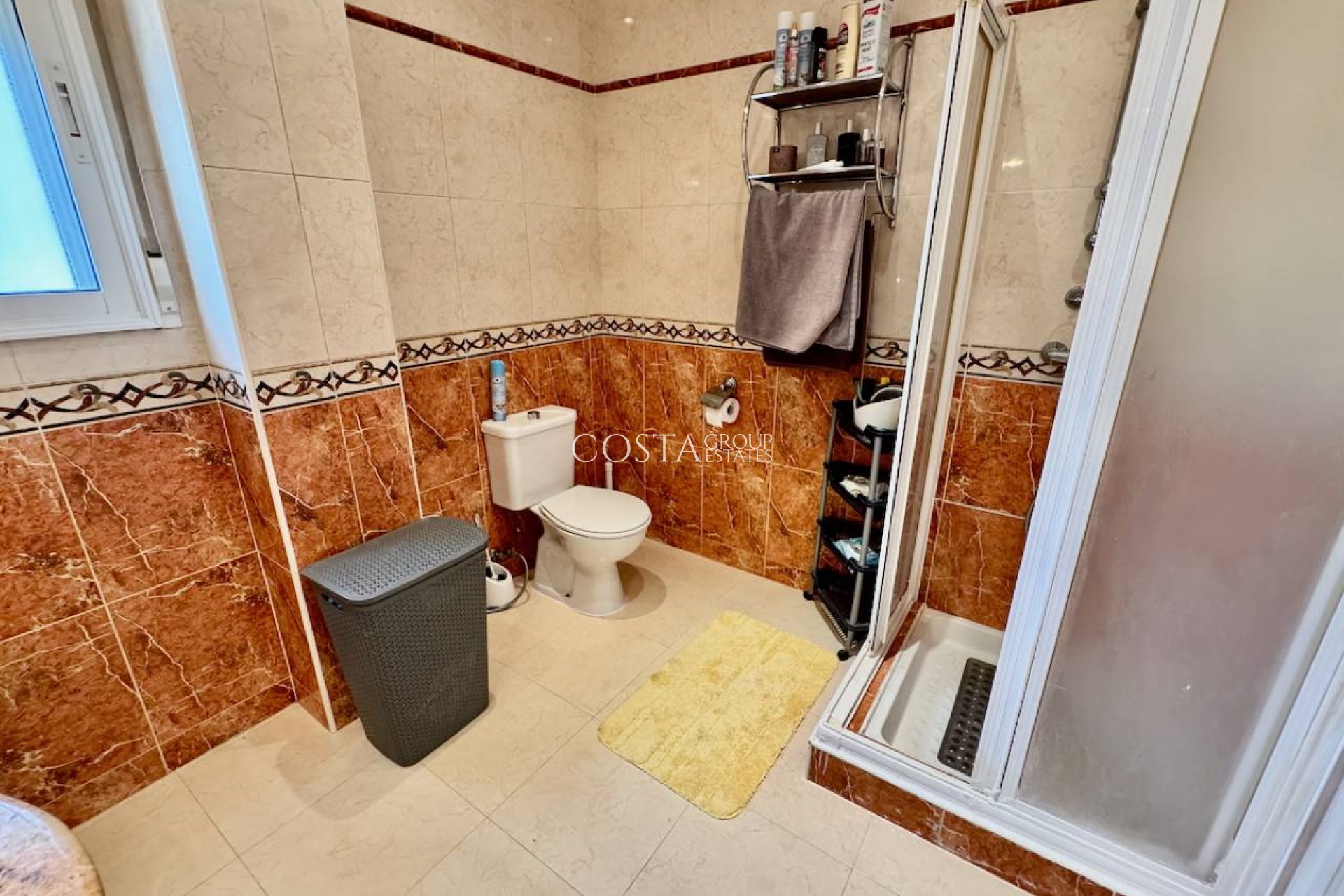 Herverkoop - Villa -
Benferri