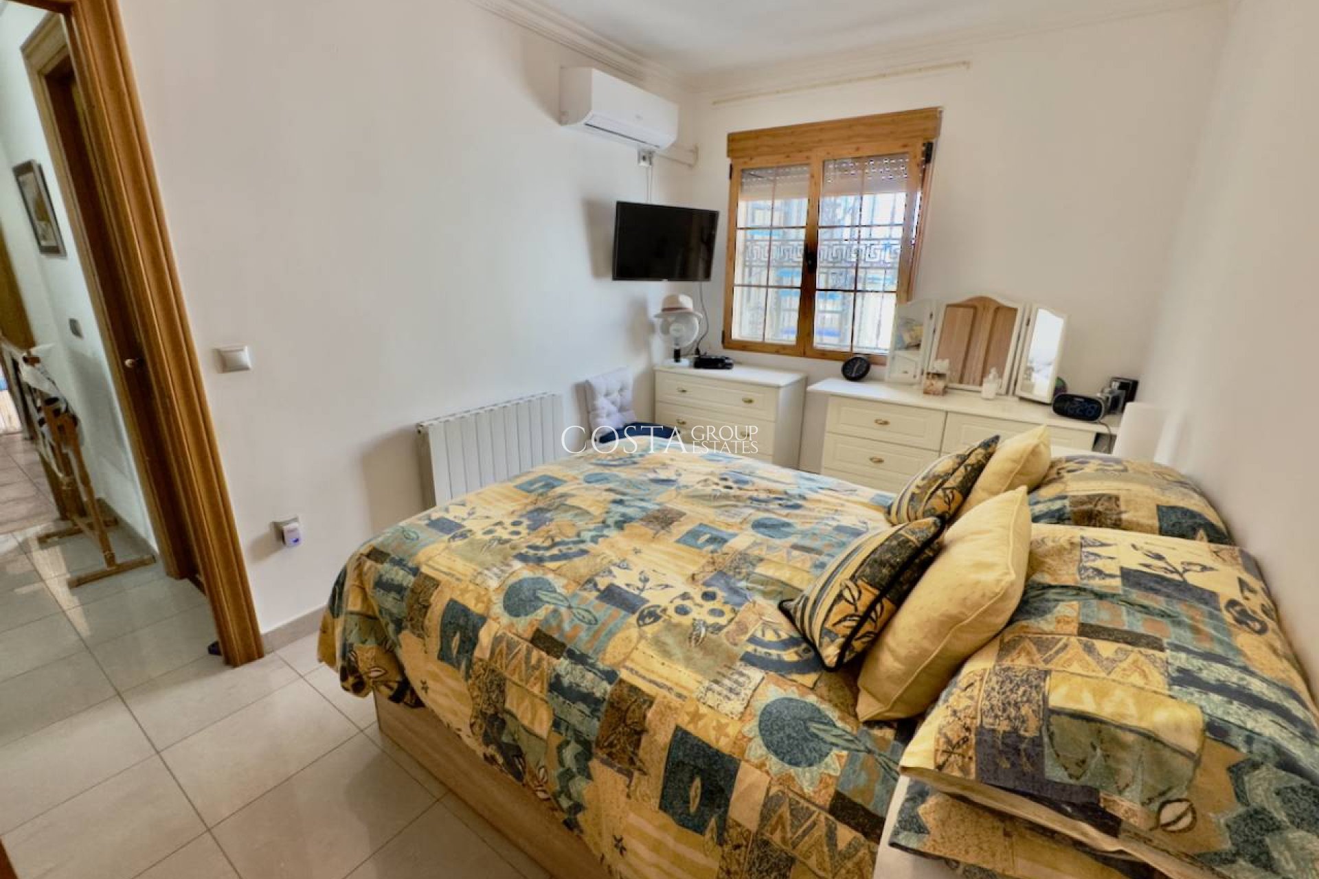 Herverkoop - Villa -
Benijofar