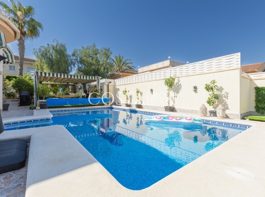 Herverkoop - Villa -
Benijofar