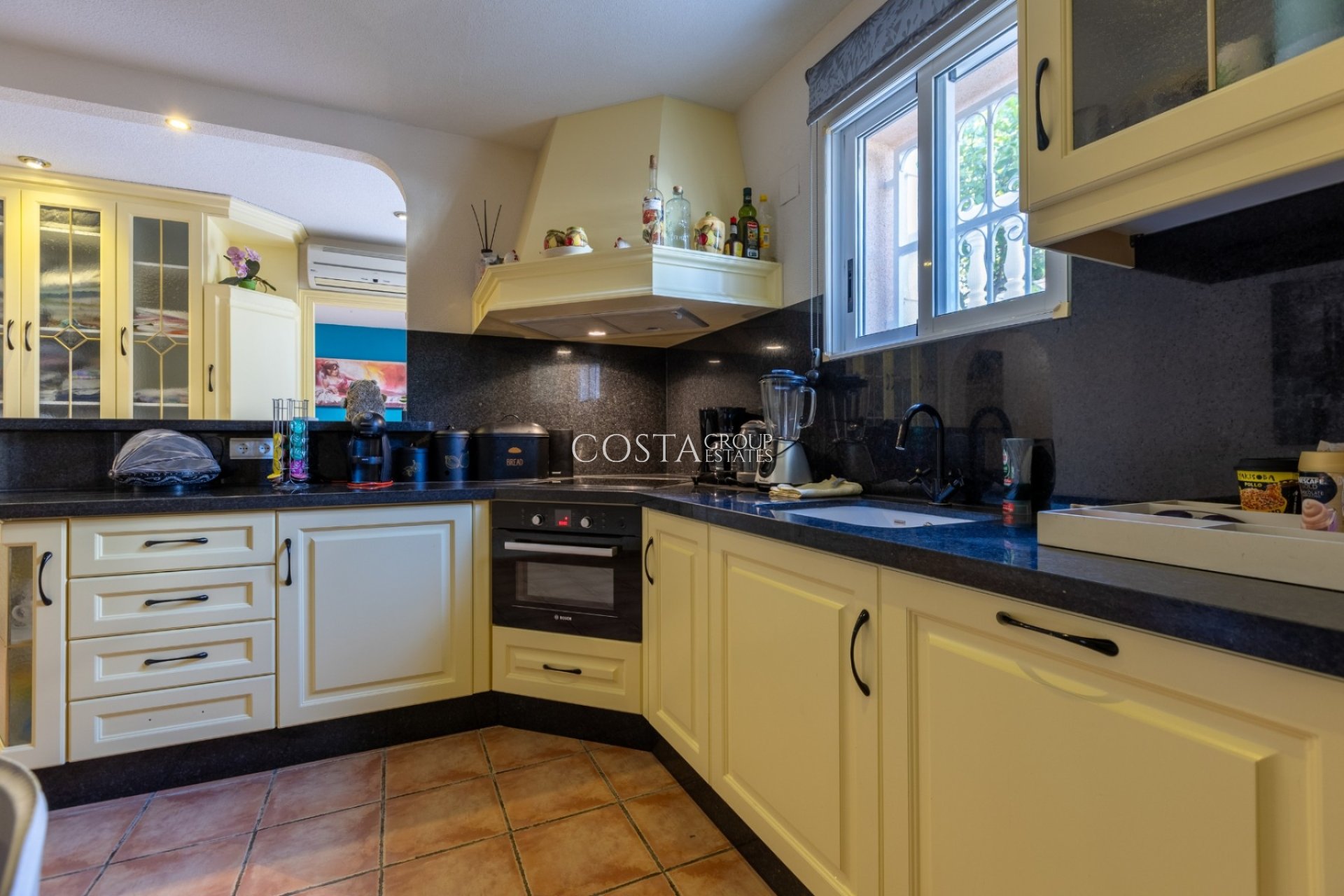 Herverkoop - Villa -
Benijofar