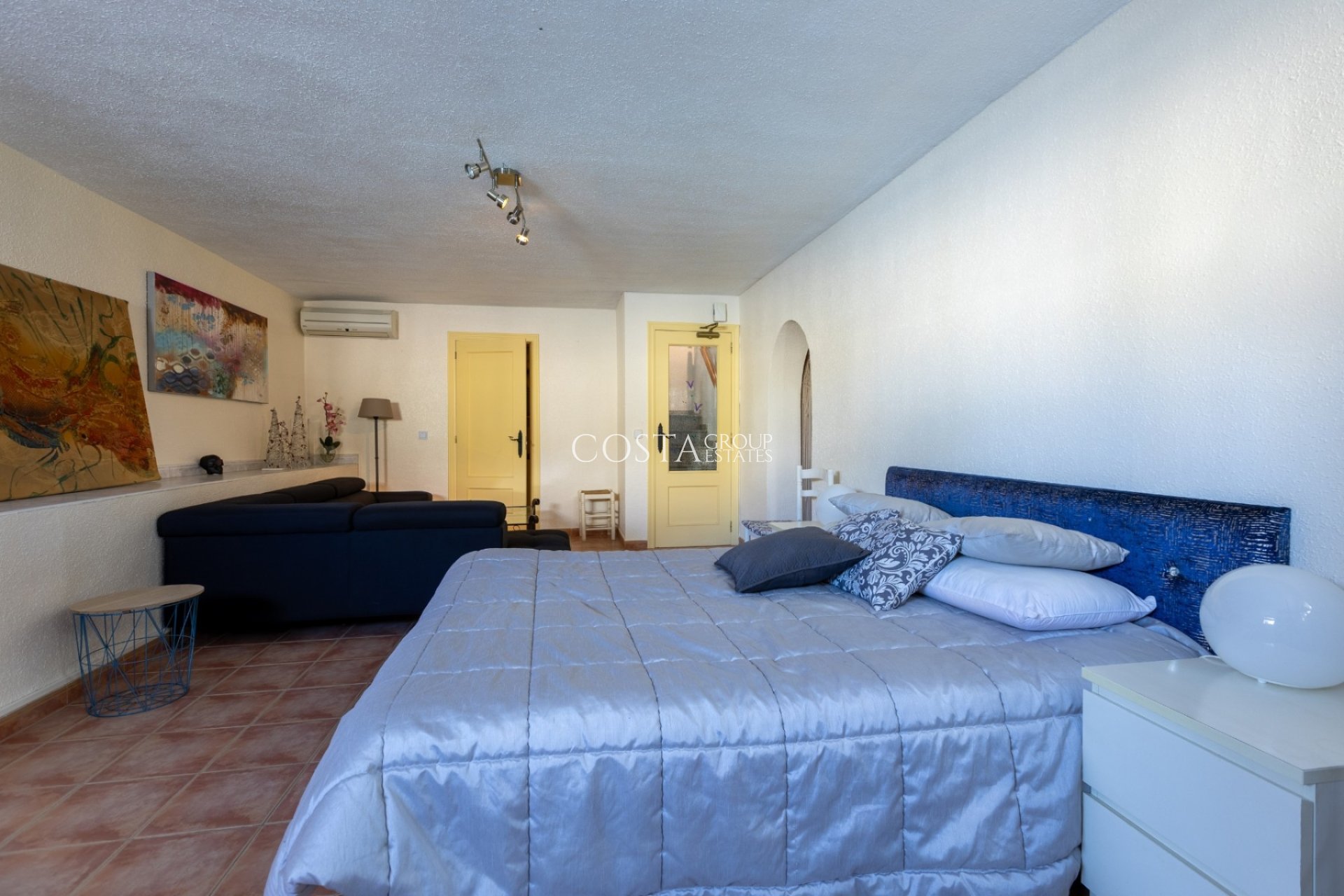 Herverkoop - Villa -
Benijofar