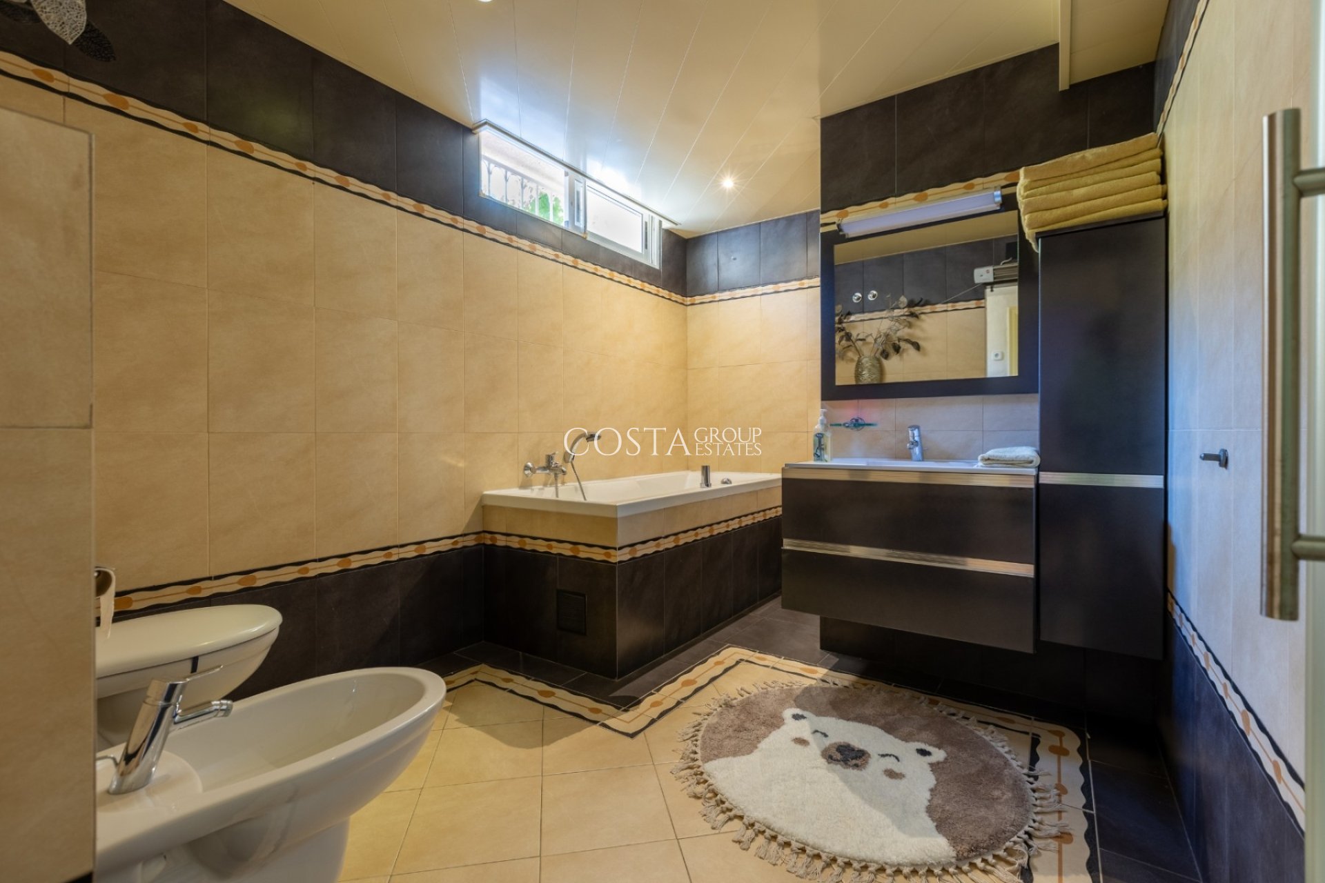 Herverkoop - Villa -
Benijofar