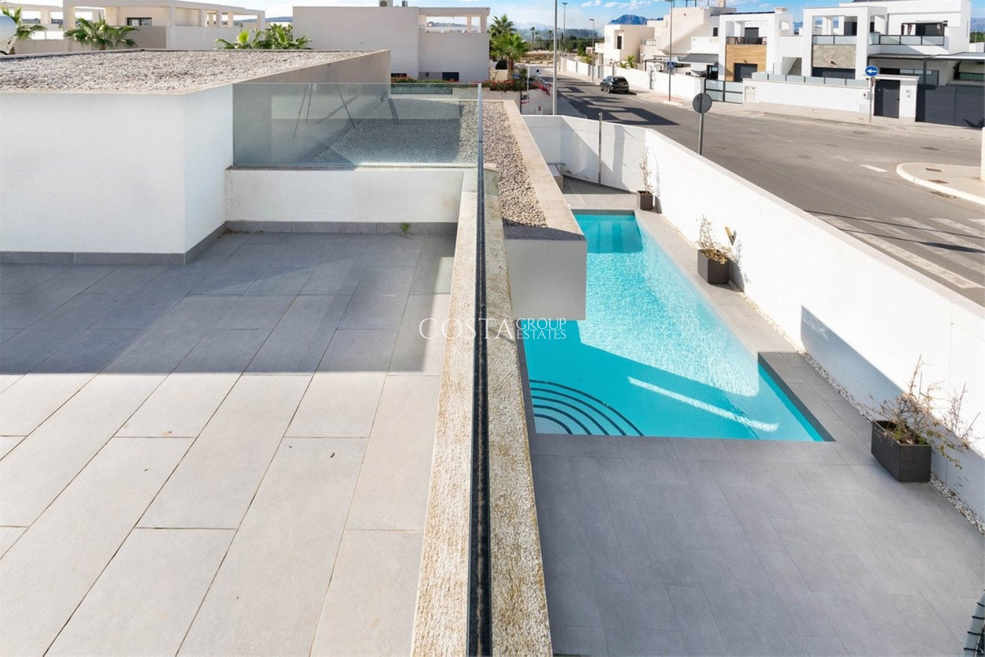 Herverkoop - Villa -
Benijofar