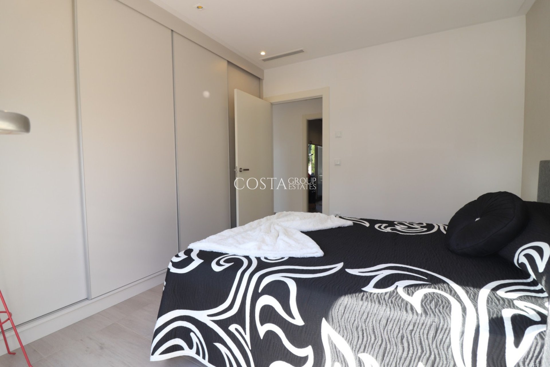 Herverkoop - Villa -
Benijofar