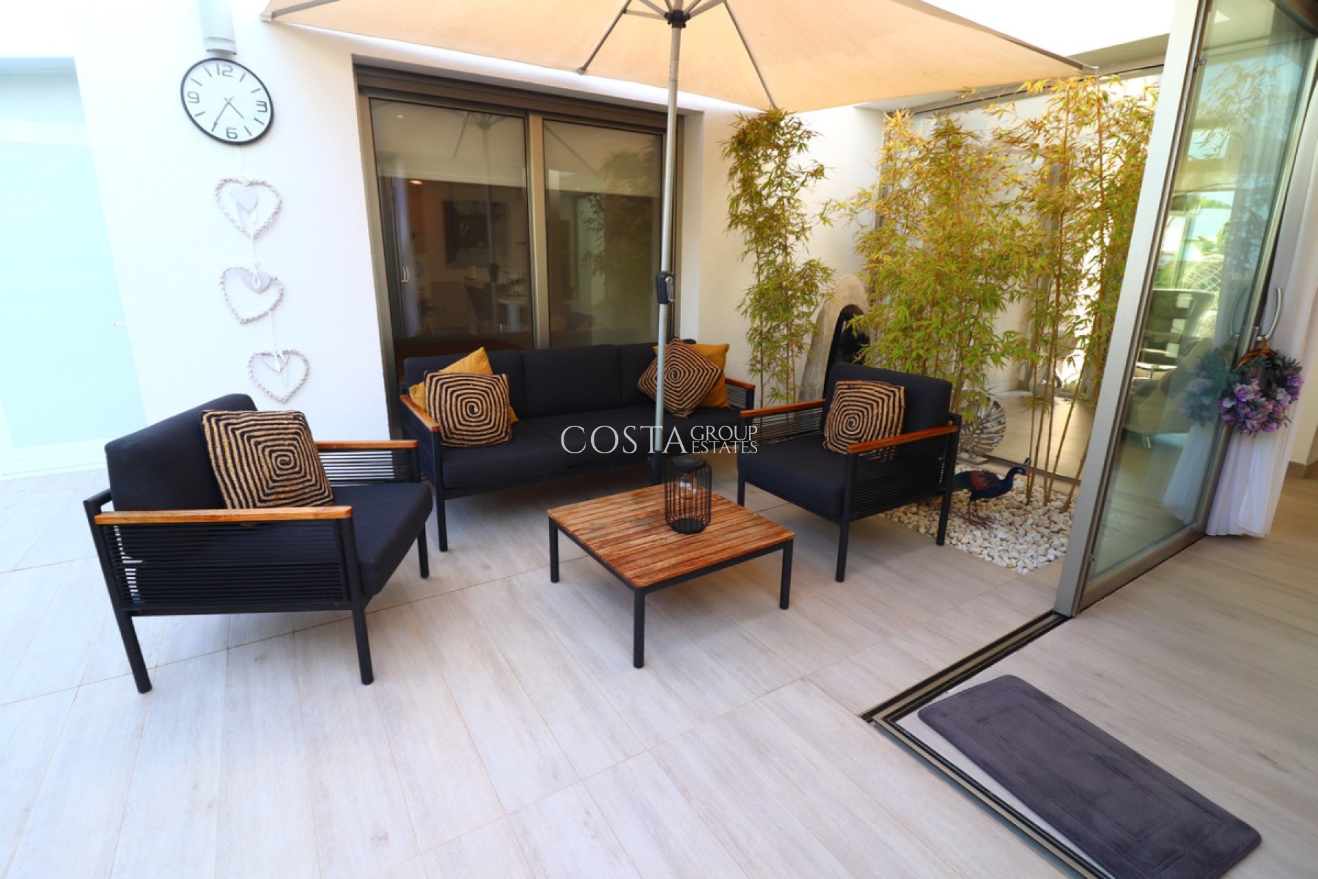 Herverkoop - Villa -
Benijofar