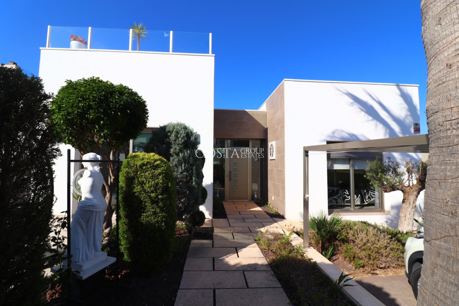 Herverkoop - Villa -
Benijofar