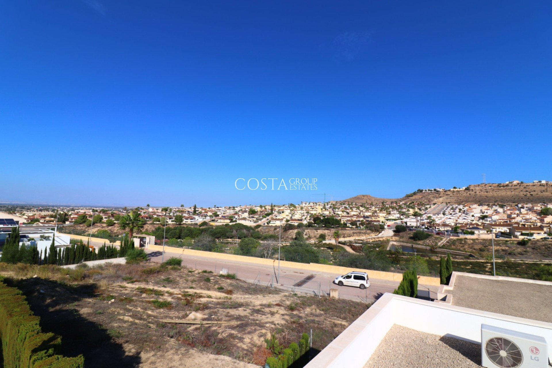 Herverkoop - Villa -
Benijofar