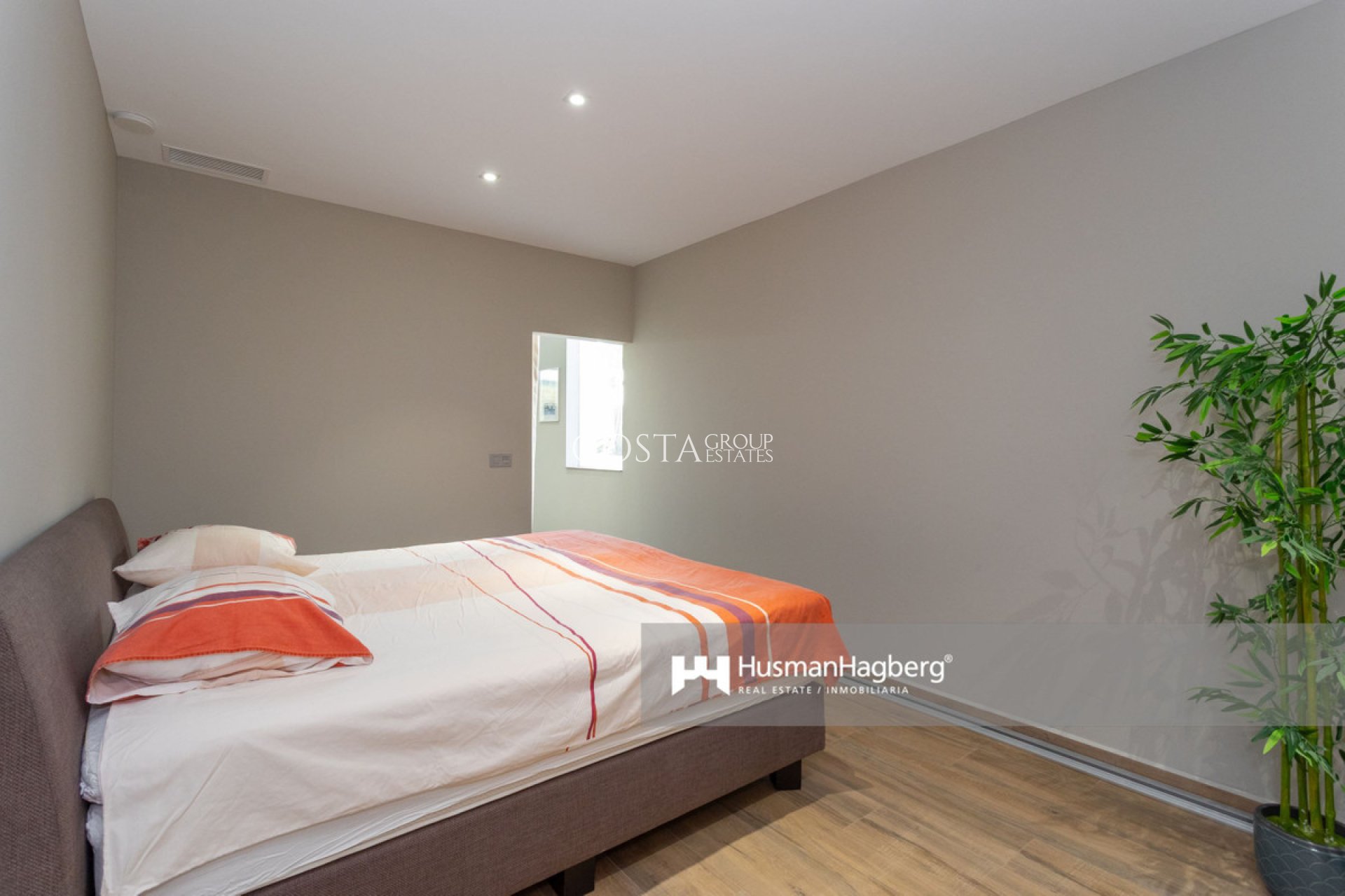 Herverkoop - Villa -
Benijofar