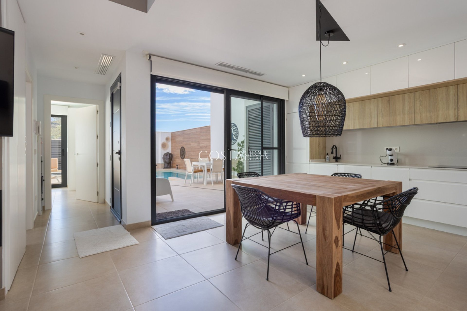 Herverkoop - Villa -
Benijofar