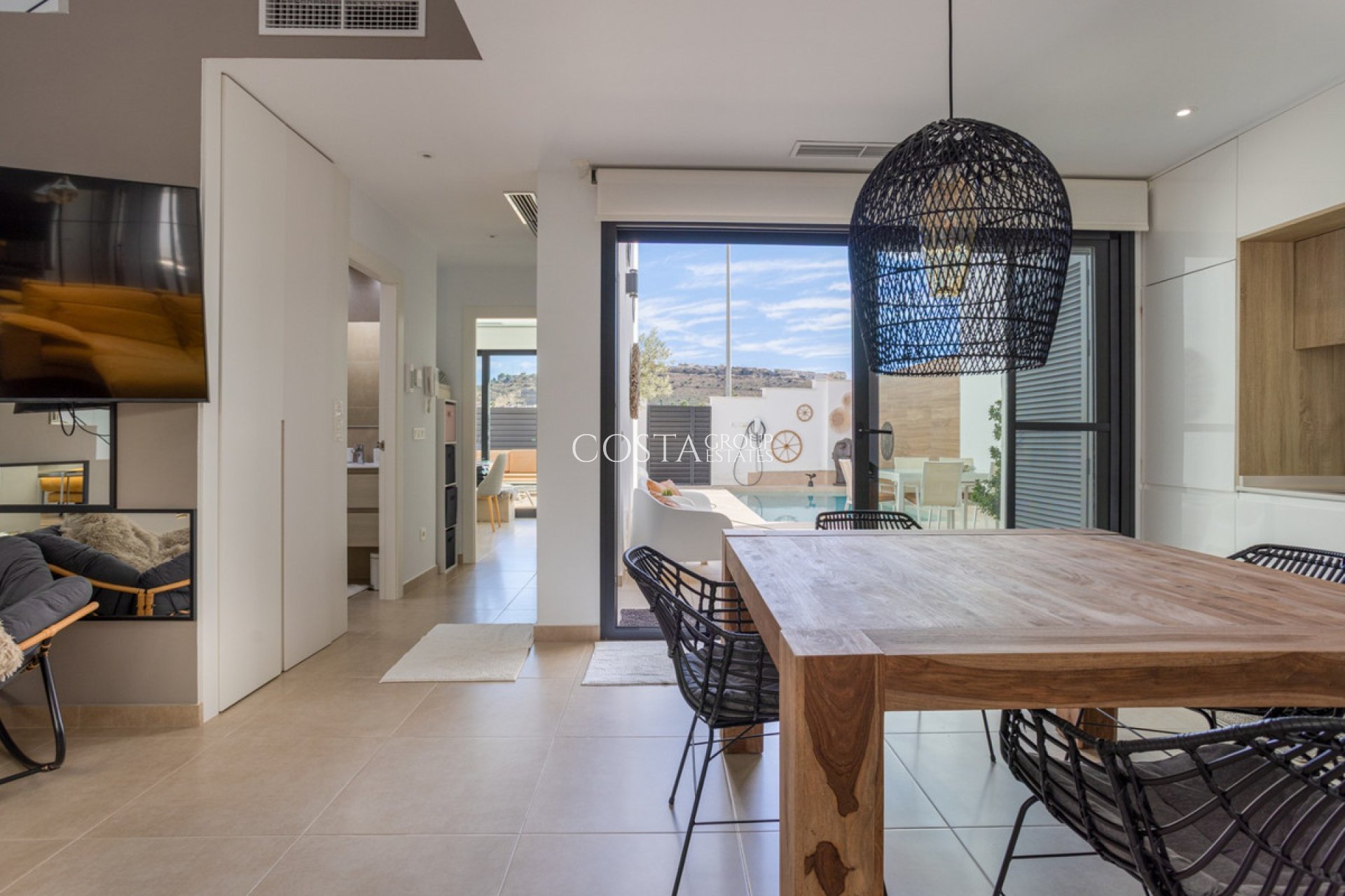 Herverkoop - Villa -
Benijofar