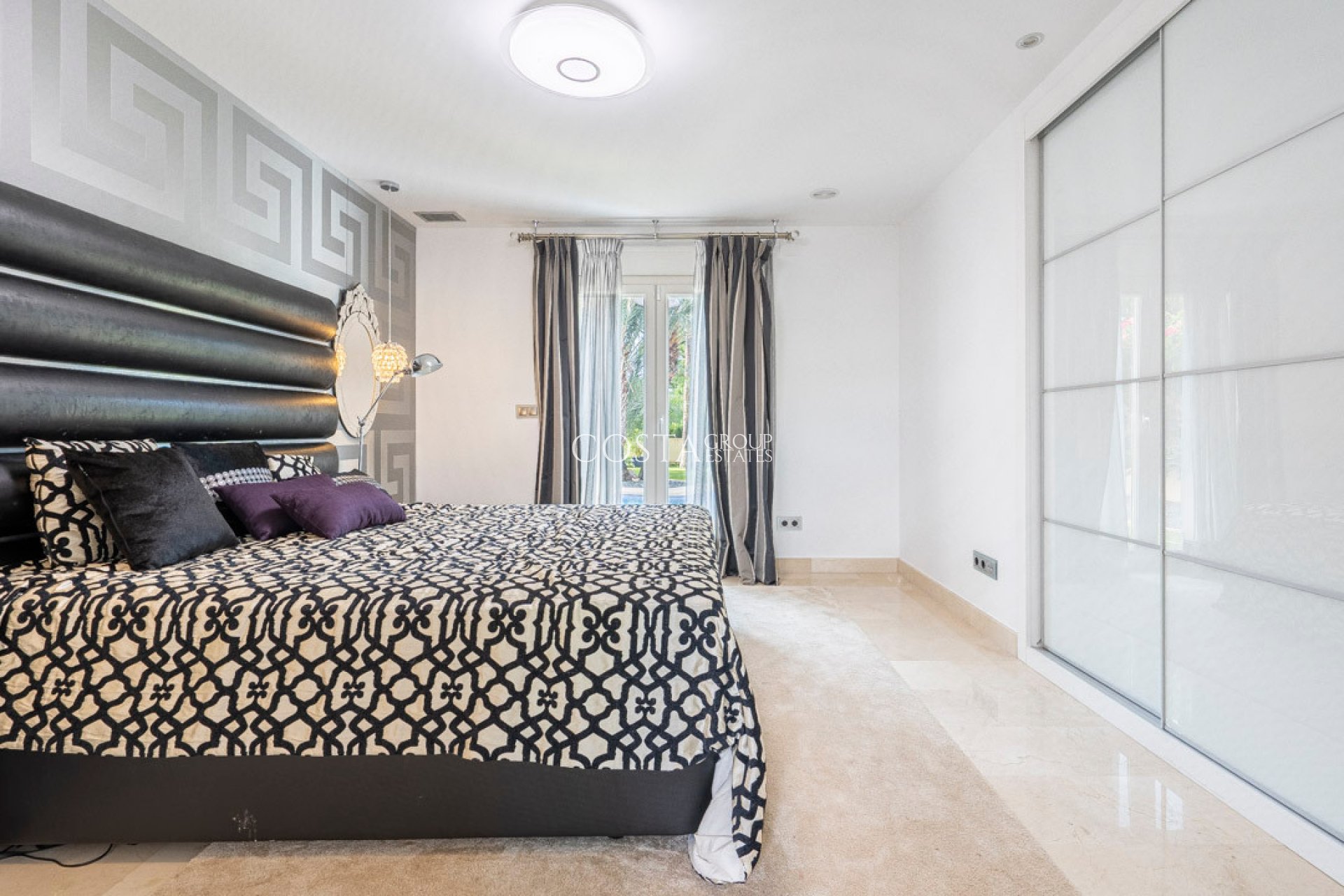 Herverkoop - Villa -
Benissa - Benissa Centro