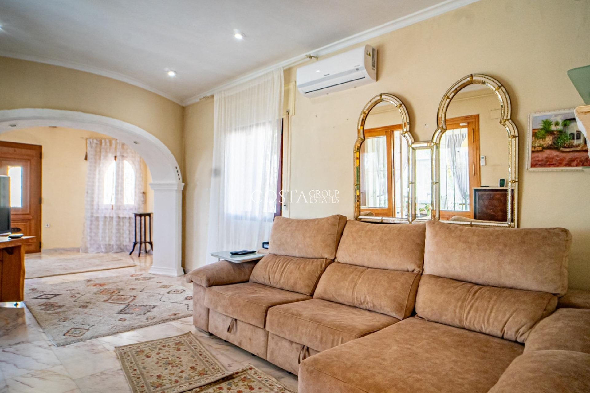 Herverkoop - Villa -
Benissa - Benissa Centro