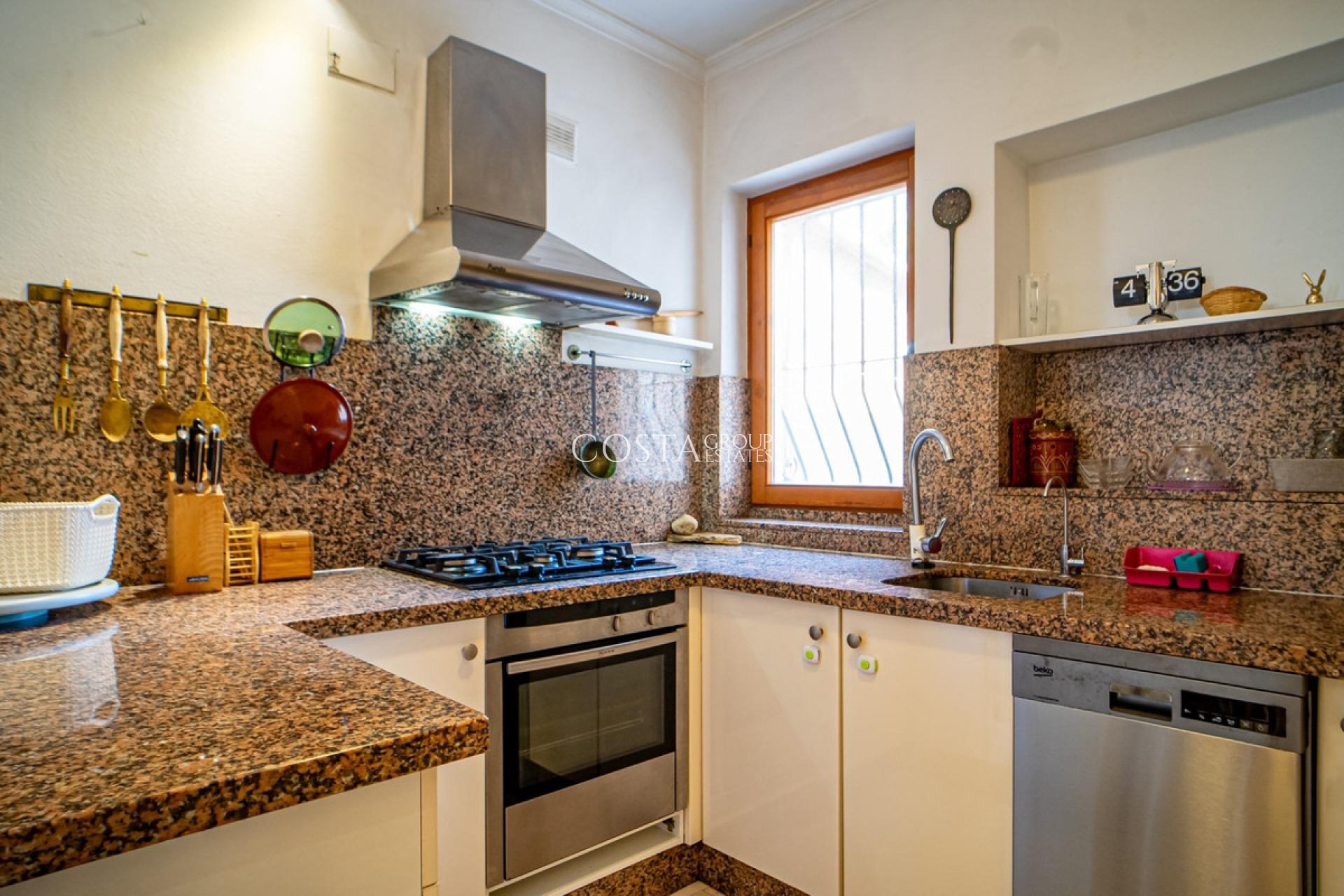 Herverkoop - Villa -
Benissa - Benissa Centro