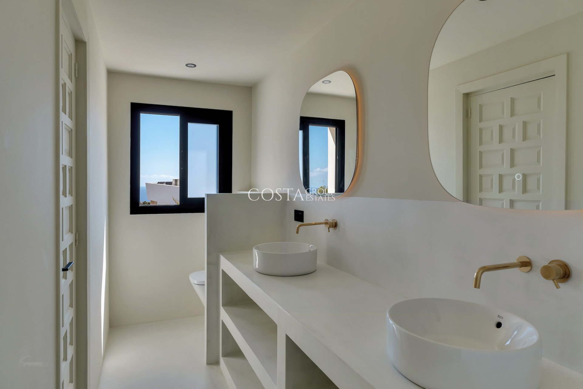 Herverkoop - Villa -
Benissa - Benissa Centro