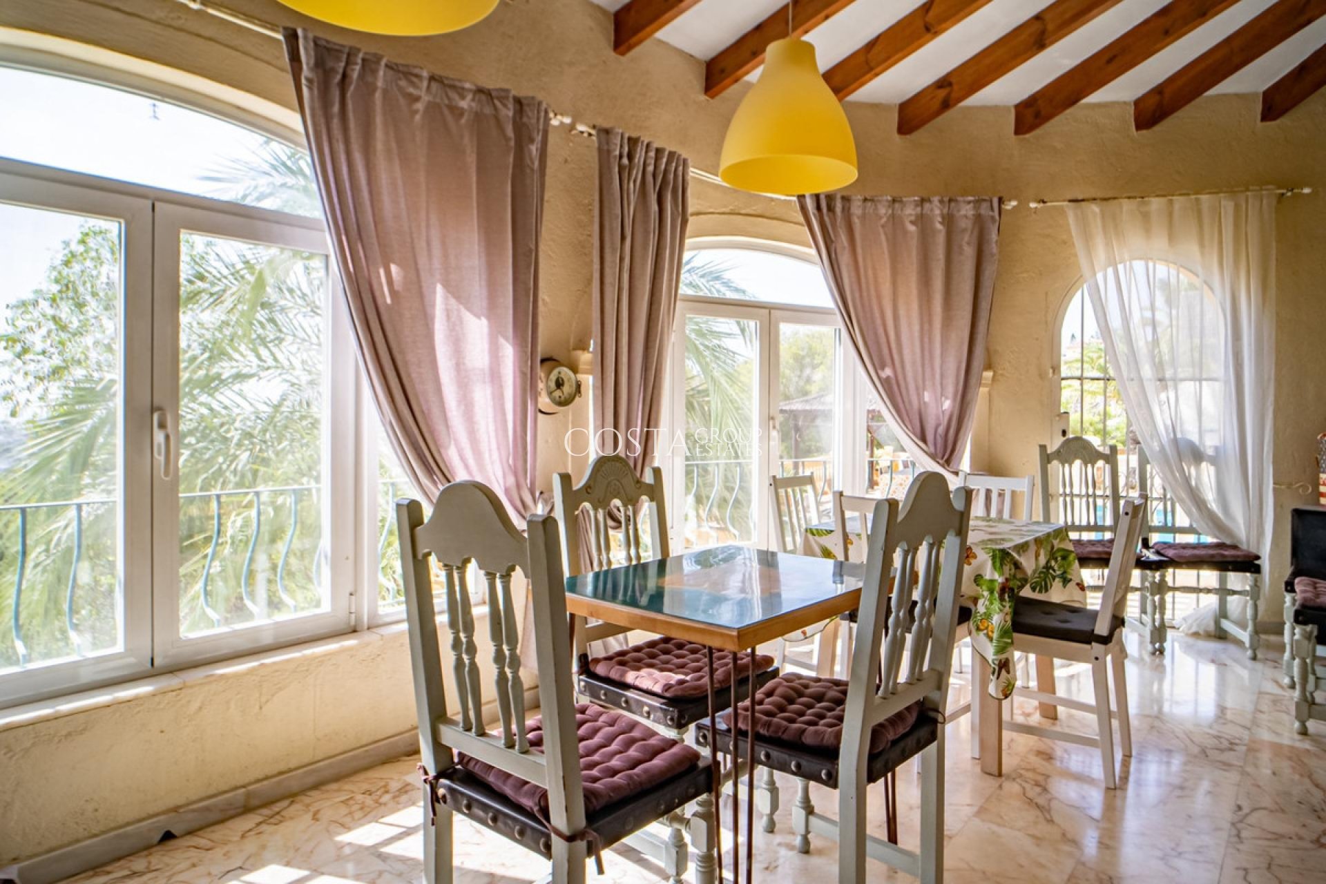 Herverkoop - Villa -
Benissa - Benissa Centro