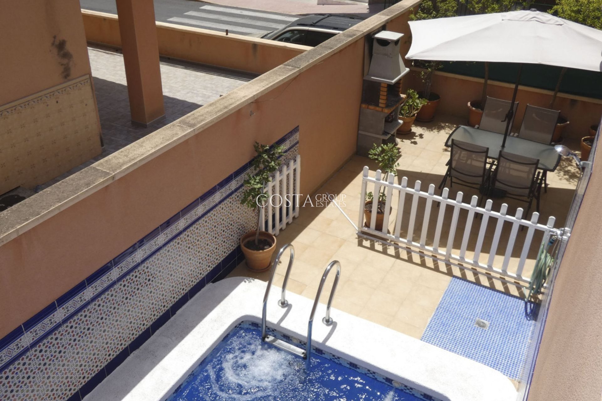 Herverkoop - Villa -
Bigastro