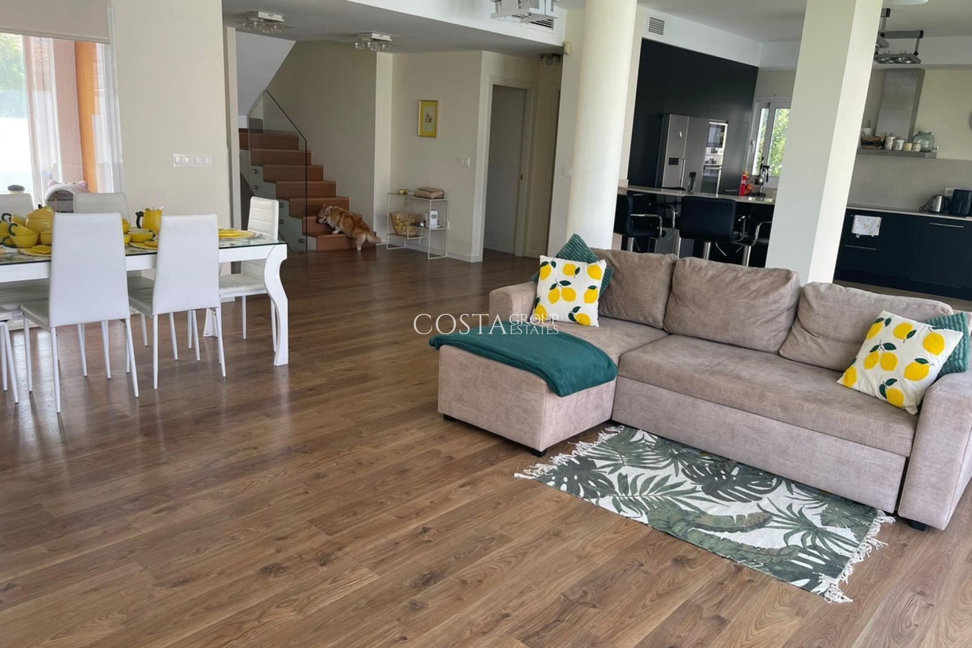 Herverkoop - Villa -
Bigastro