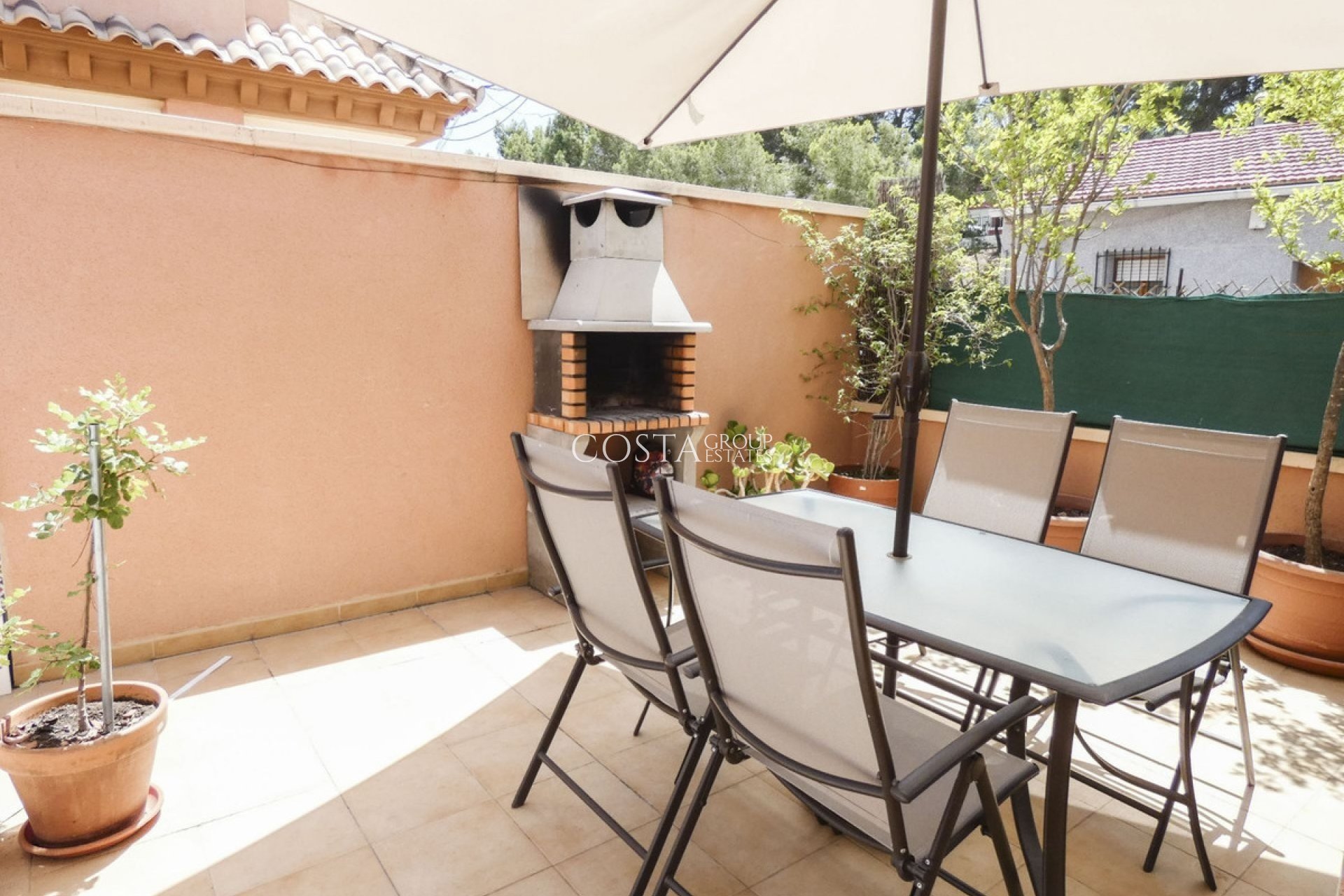 Herverkoop - Villa -
Bigastro