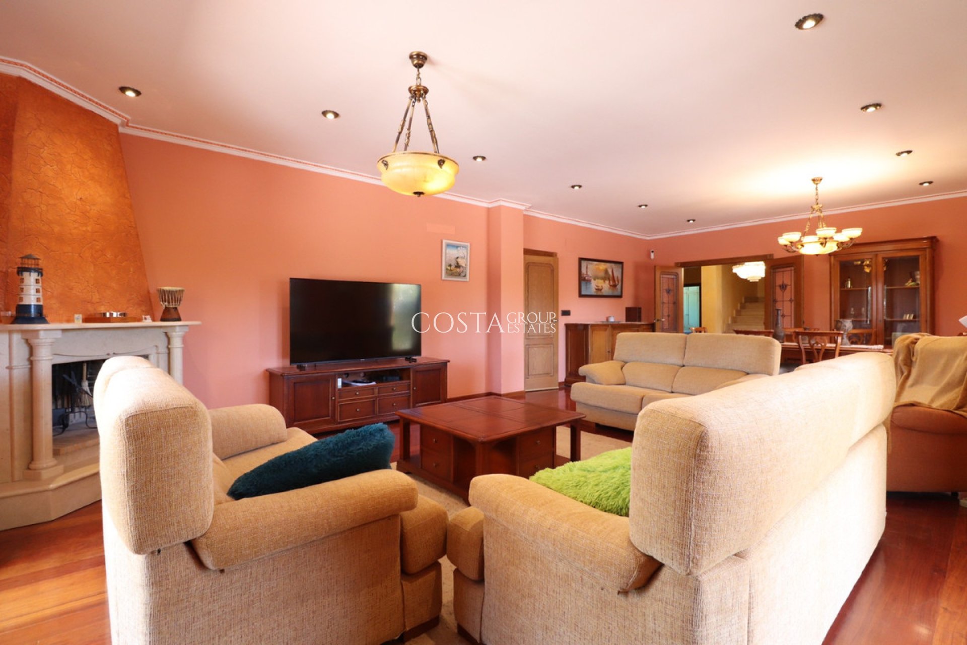 Herverkoop - Villa -
Callosa de Segura - Callosa de Segura Centro